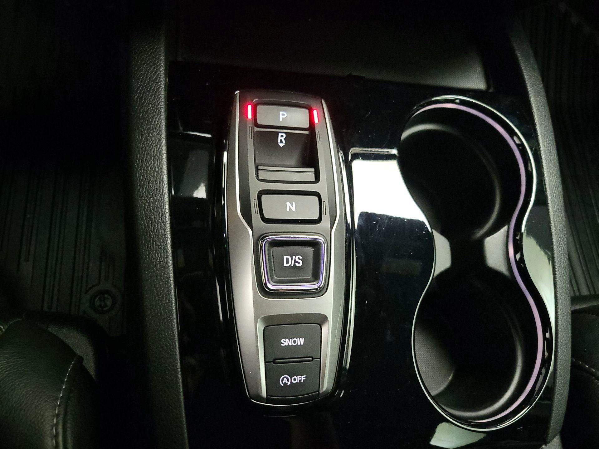 Thumbnail: 2019 Honda Passport - 18