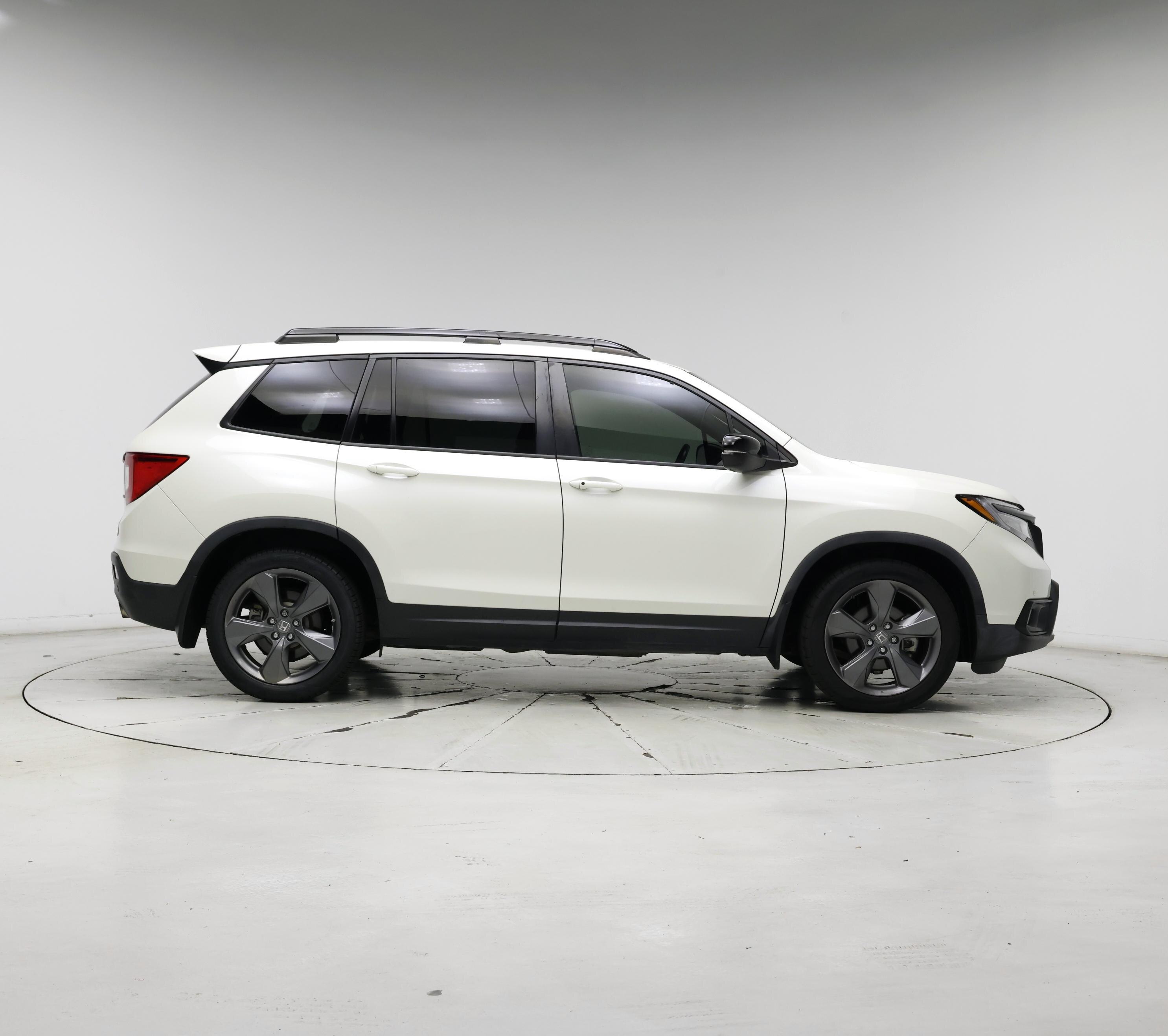 Thumbnail: 2019 Honda Passport - 7