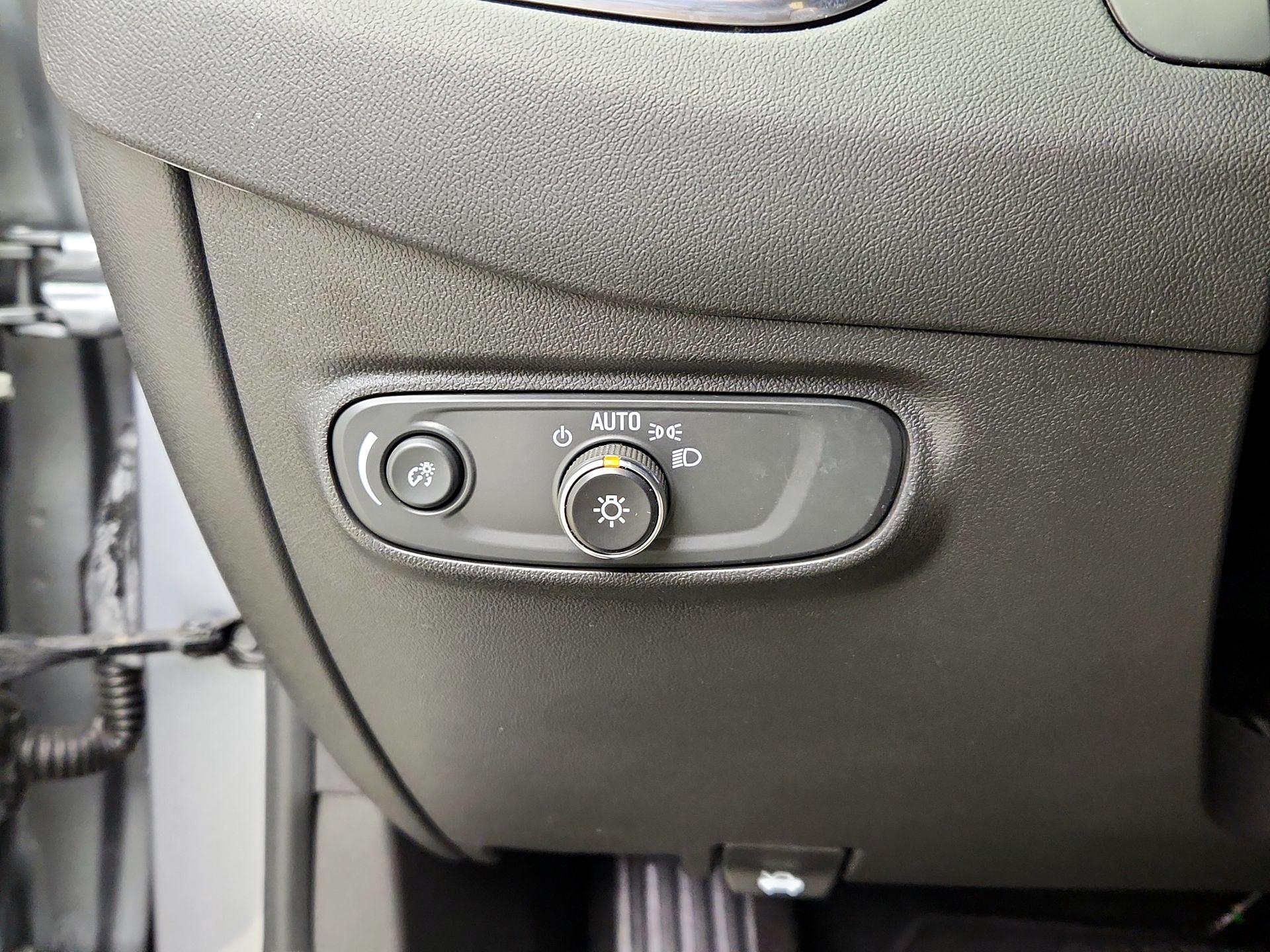 Thumbnail: 2024 Chevrolet Equinox - 13