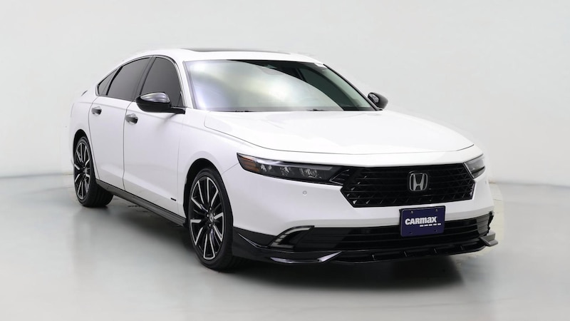 2023 Honda Accord Touring Hero Image