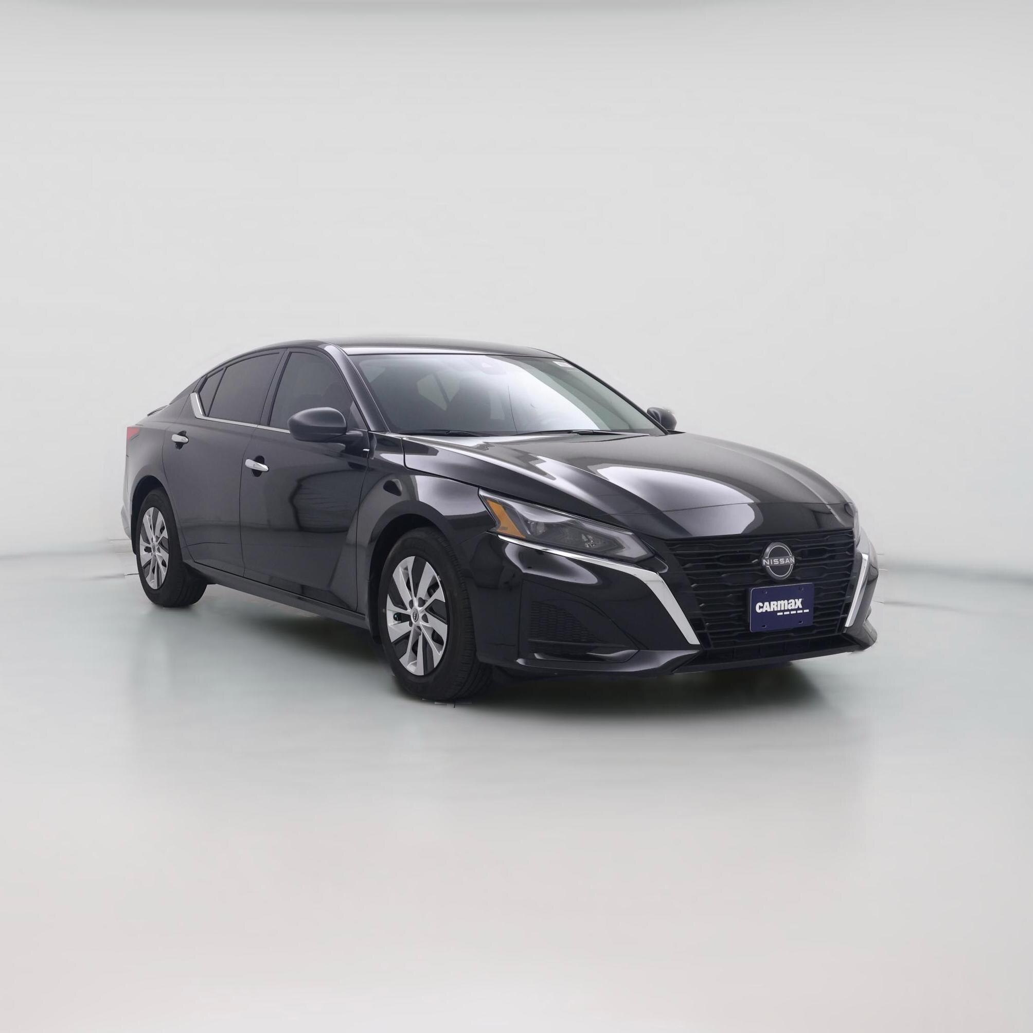 Thumbnail: 2024 Nissan Altima - 1