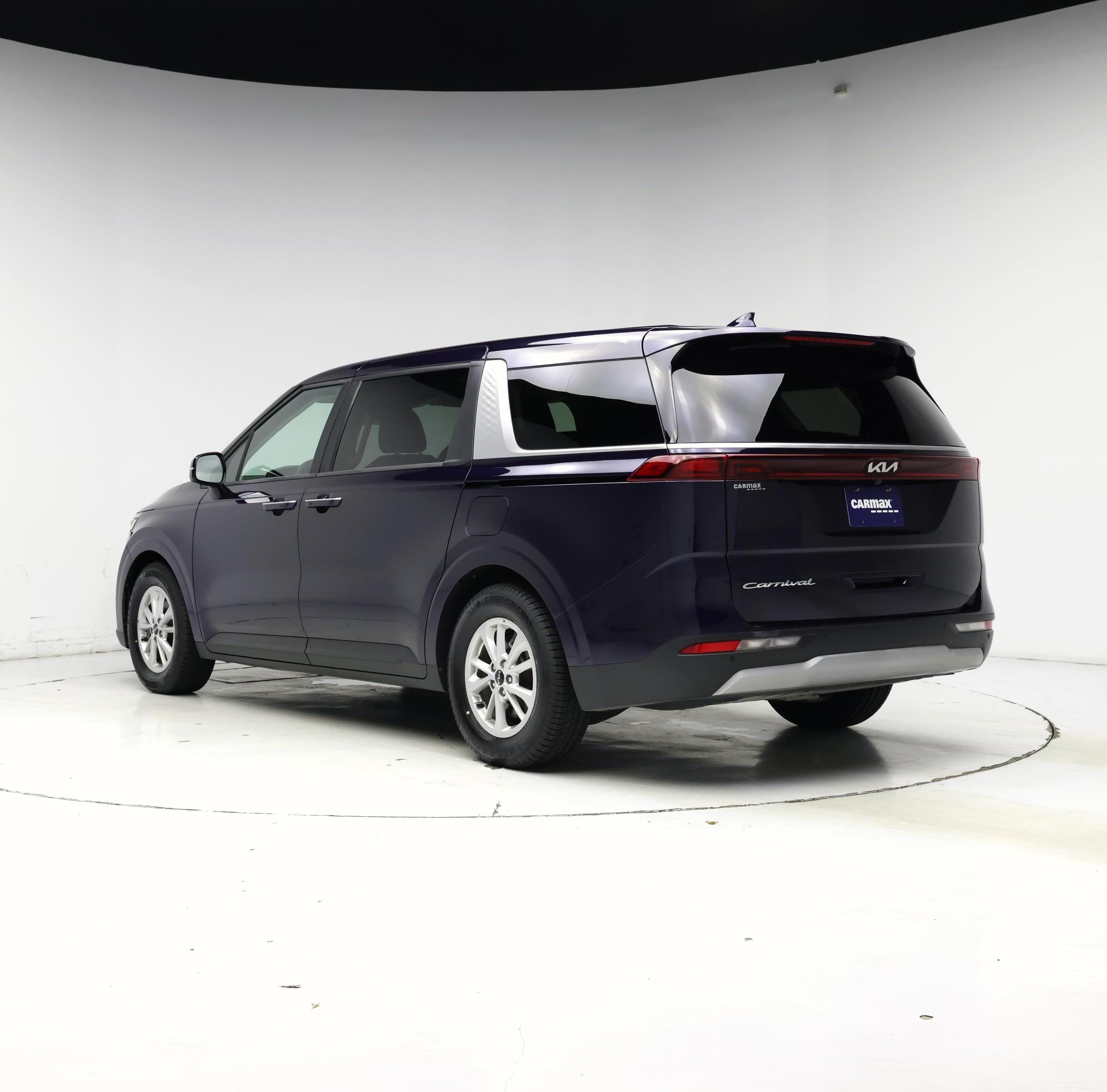 Thumbnail: 2022 Kia Carnival - 2