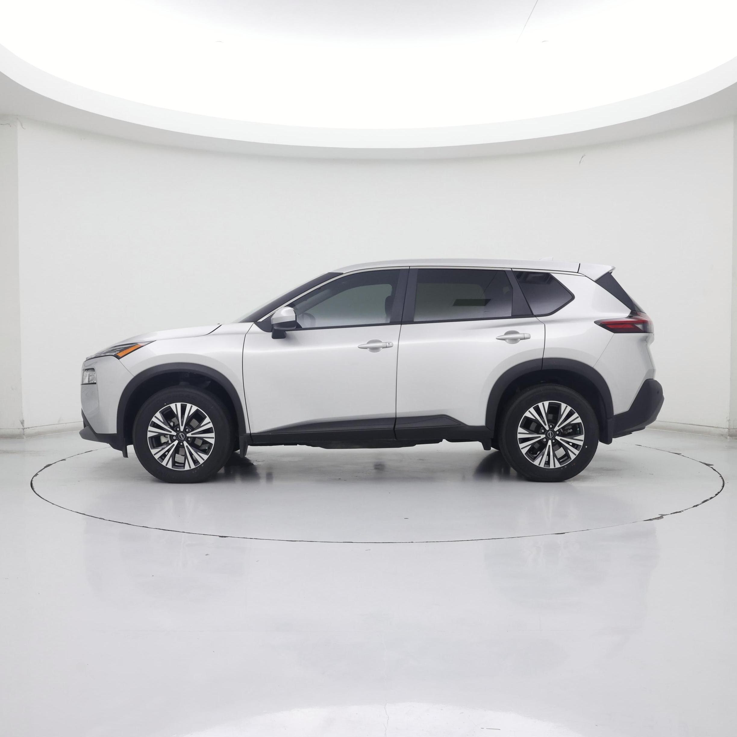 Thumbnail: 2023 Nissan Rogue - 3