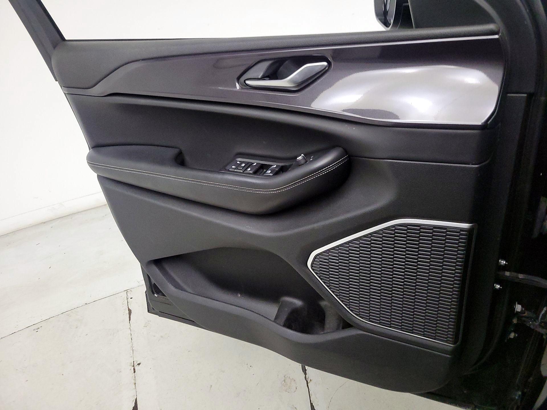 Thumbnail: 2021 Jeep Grand Cherokee L - 13