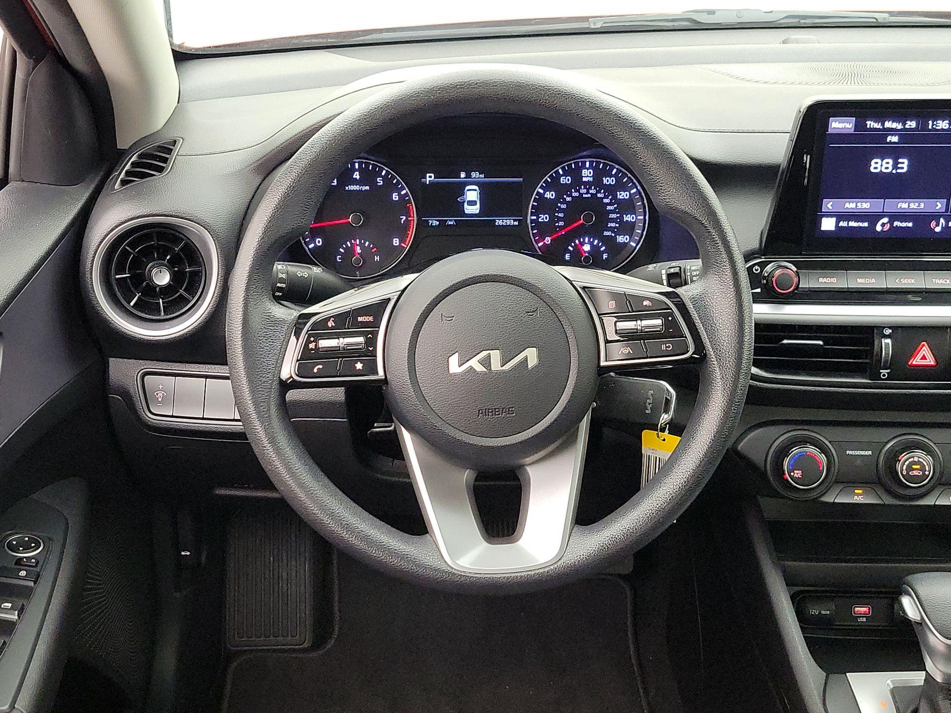 Thumbnail: 2022 Kia Forte - 10