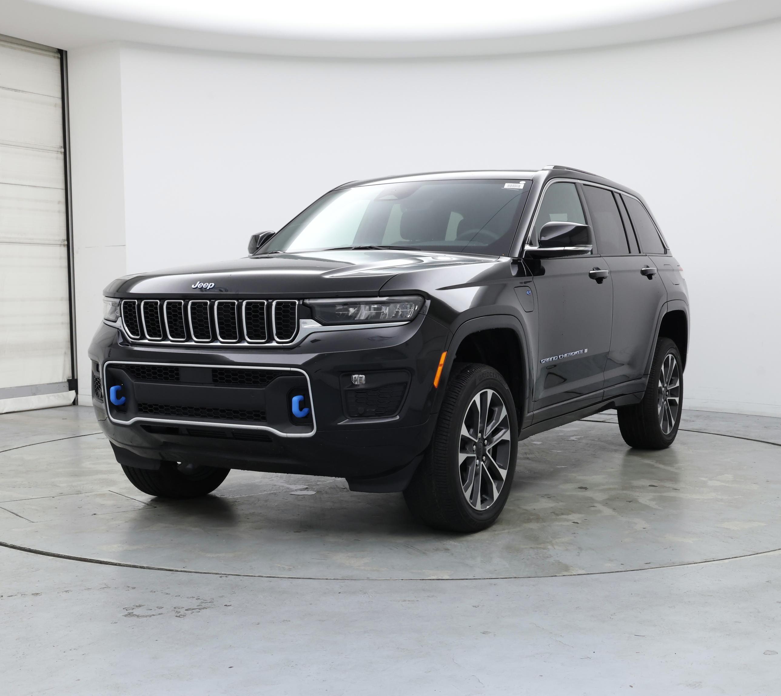 Thumbnail: 2022 Jeep Grand Cherokee - 4
