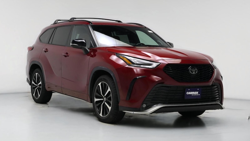2022 Toyota Highlander XSE Hero Image