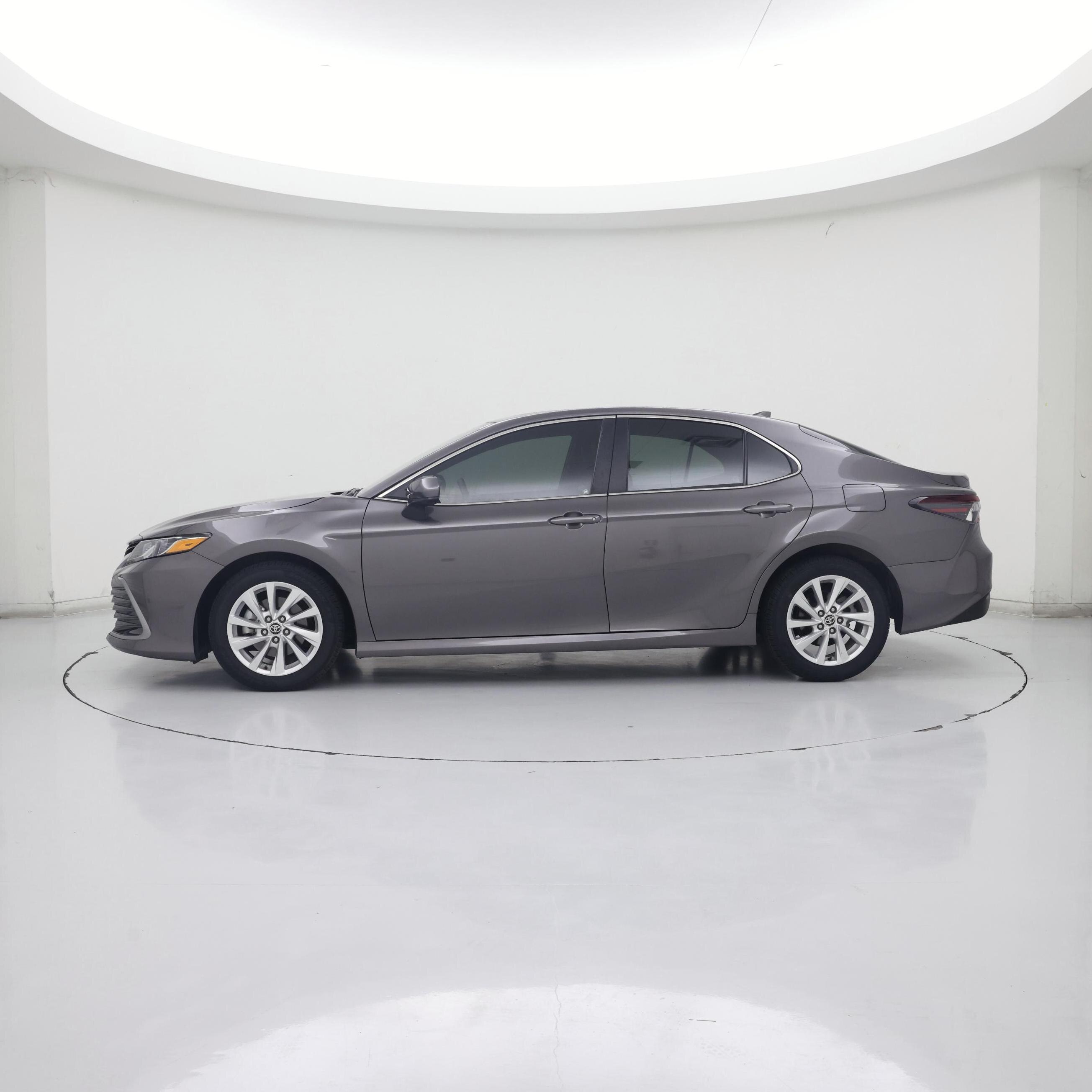 Thumbnail: 2024 Toyota Camry - 3