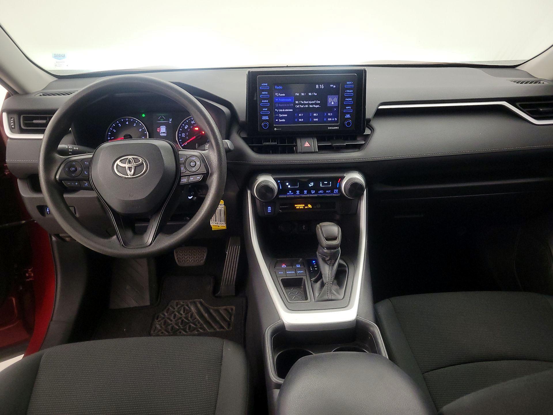Thumbnail: 2021 Toyota RAV4 - 9