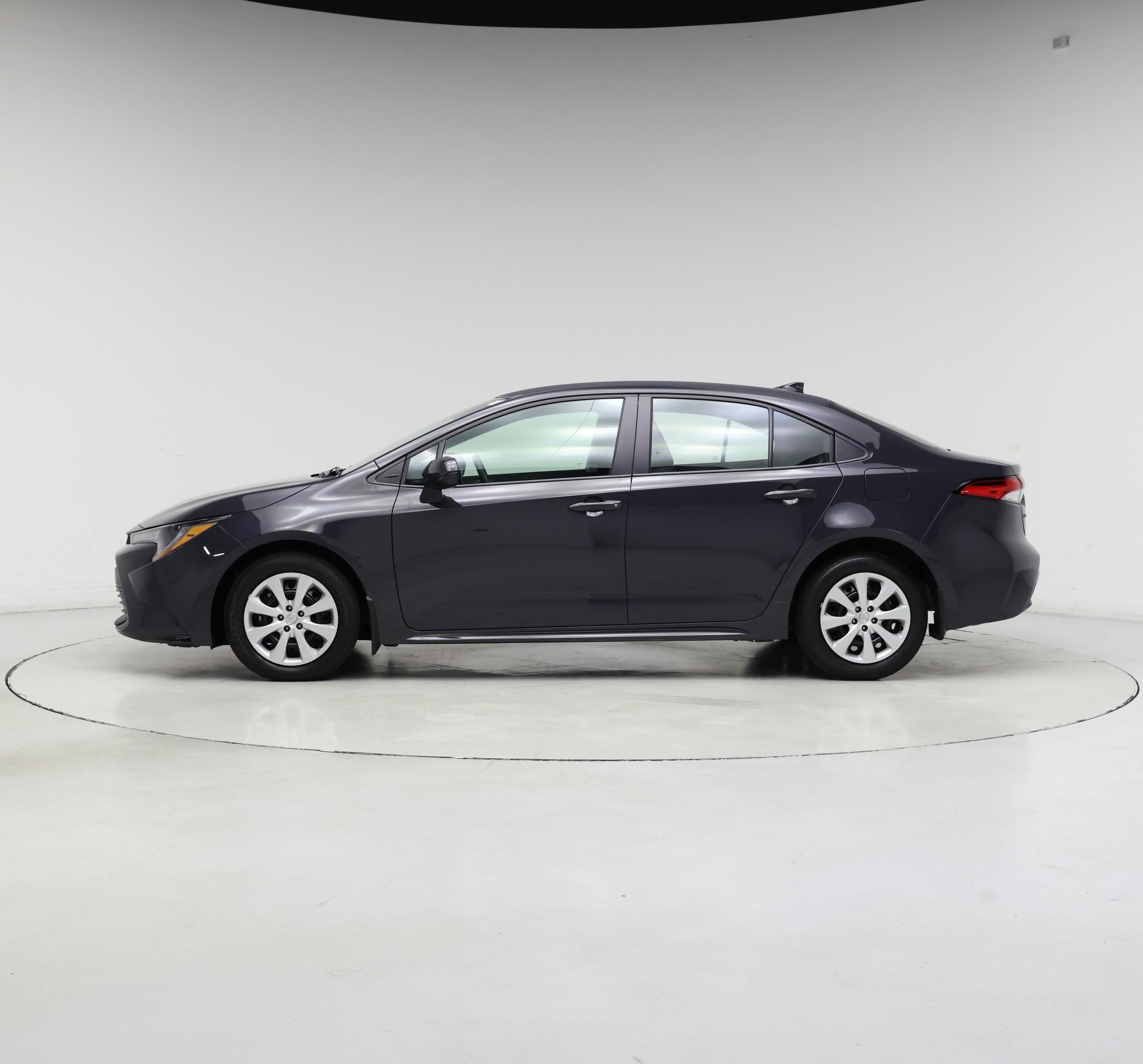 Thumbnail: 2025 Toyota Corolla - 3