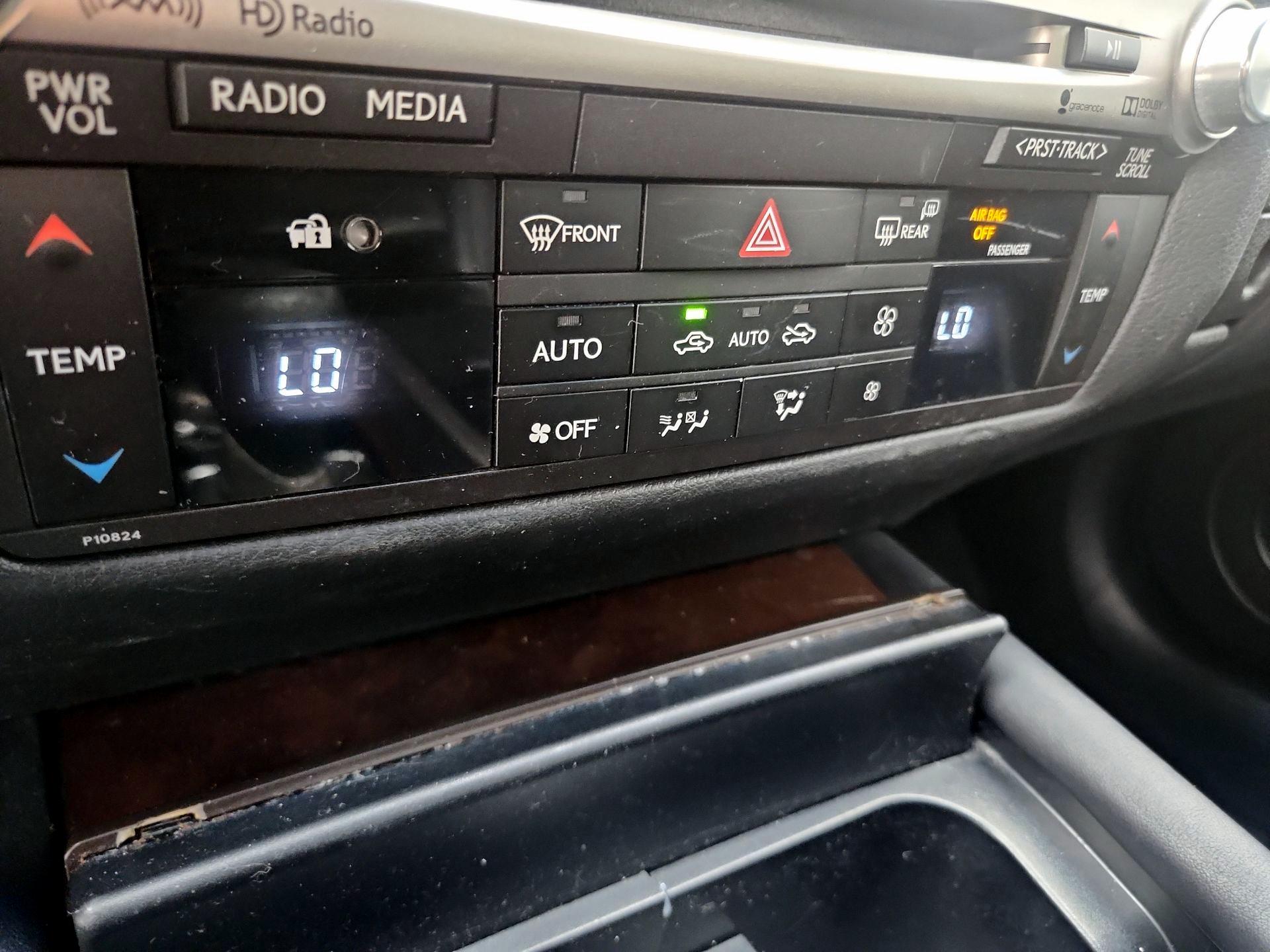 Thumbnail: 2015 Lexus GS - 17