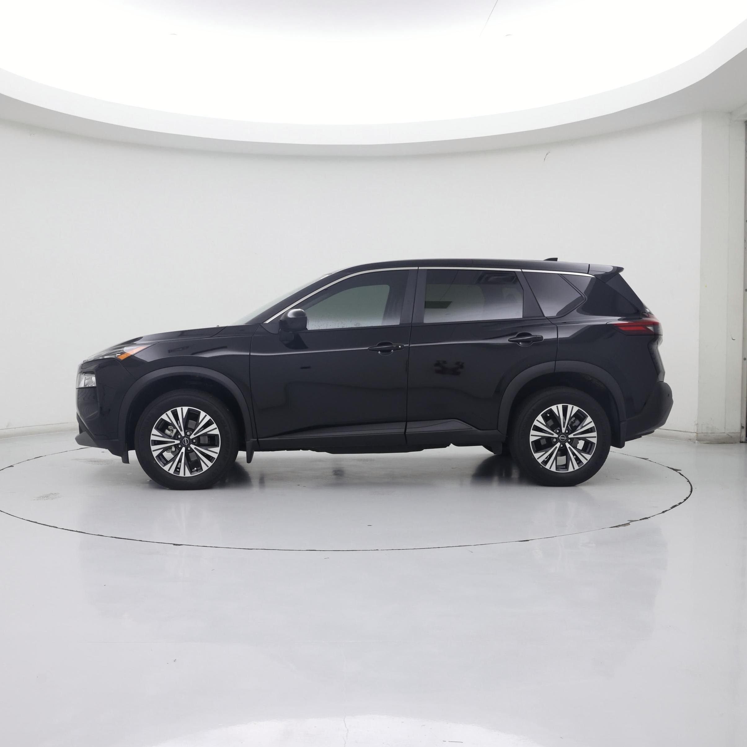 Thumbnail: 2023 Nissan Rogue - 3