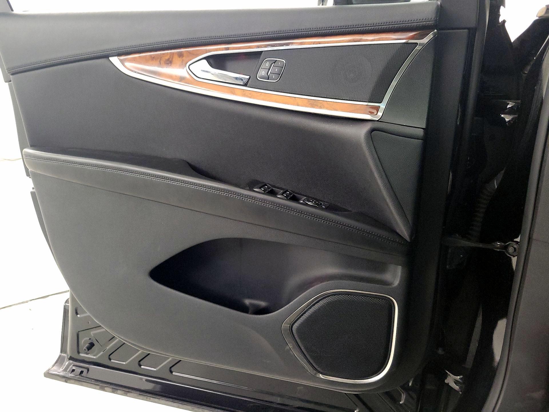 Thumbnail: 2016 Lincoln MKX - 12