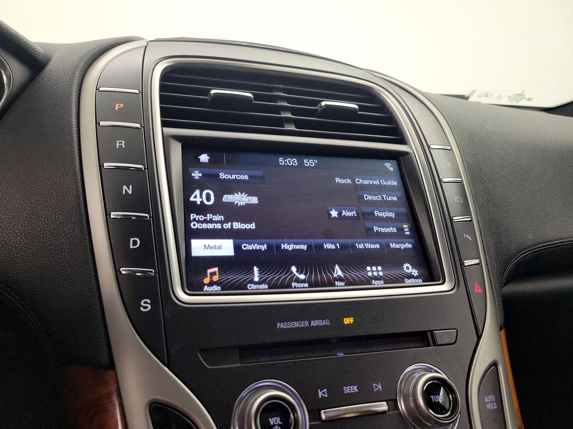 Thumbnail: 2016 Lincoln MKX - 16