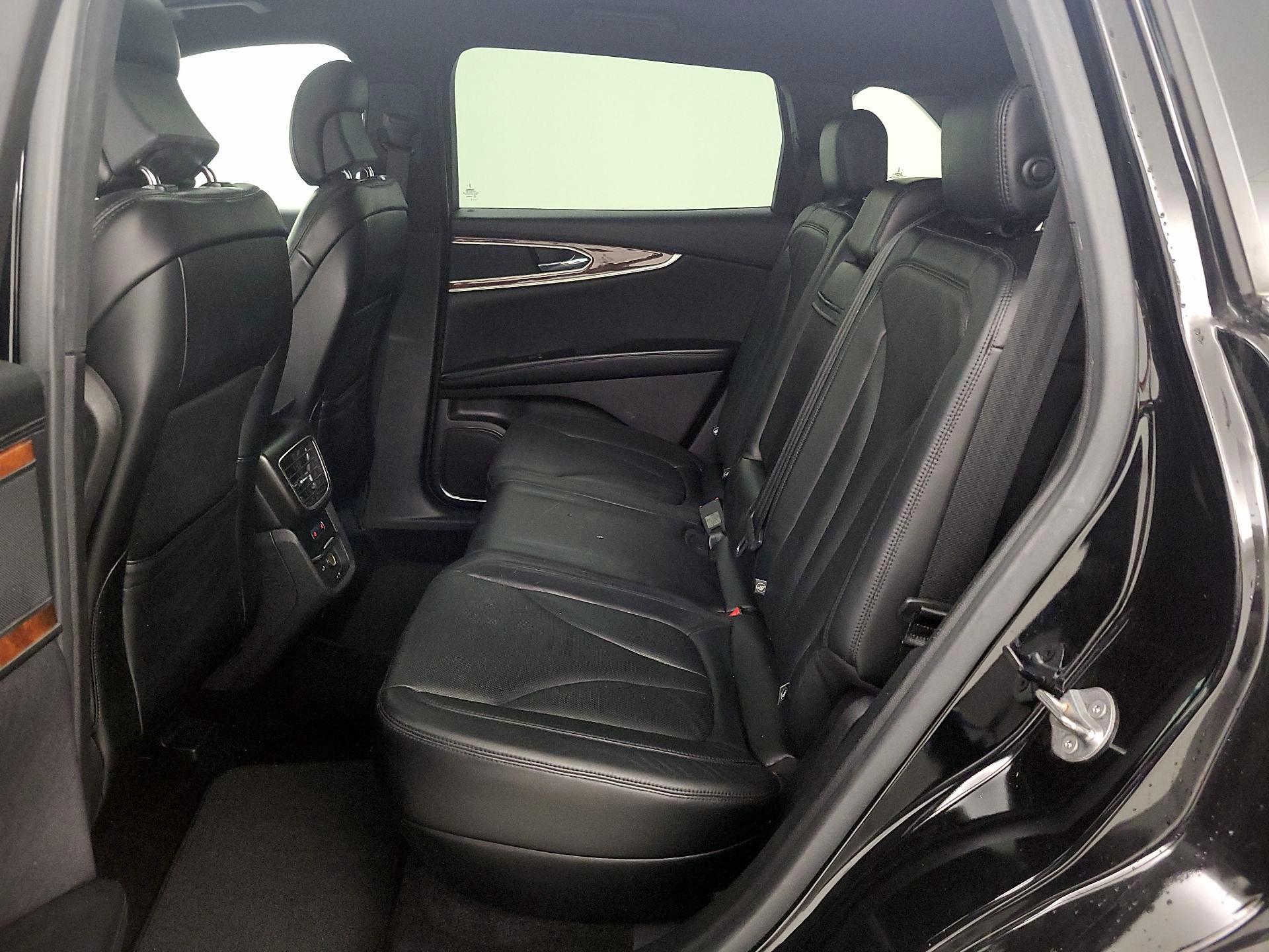 Thumbnail: 2016 Lincoln MKX - 20