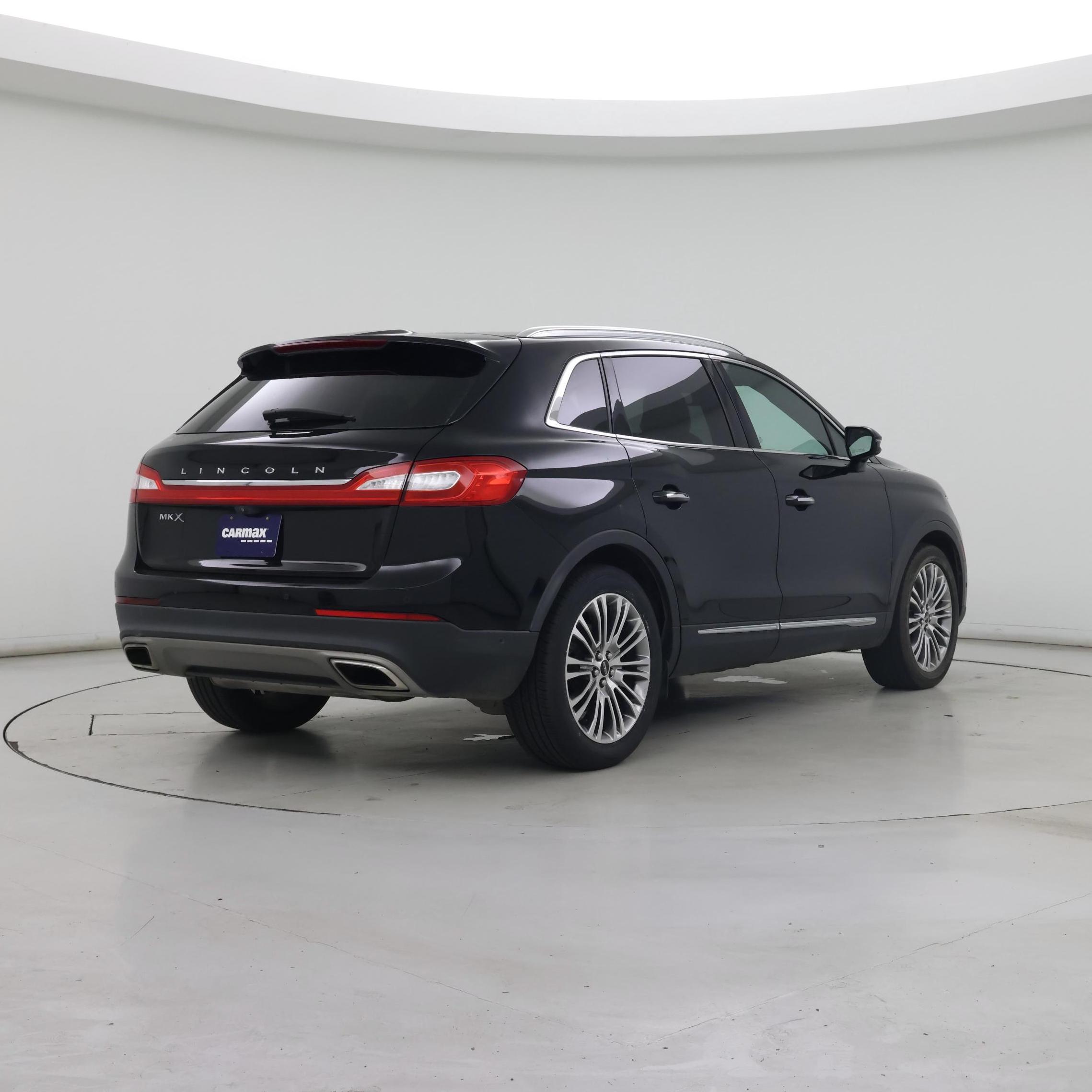 Thumbnail: 2016 Lincoln MKX - 8