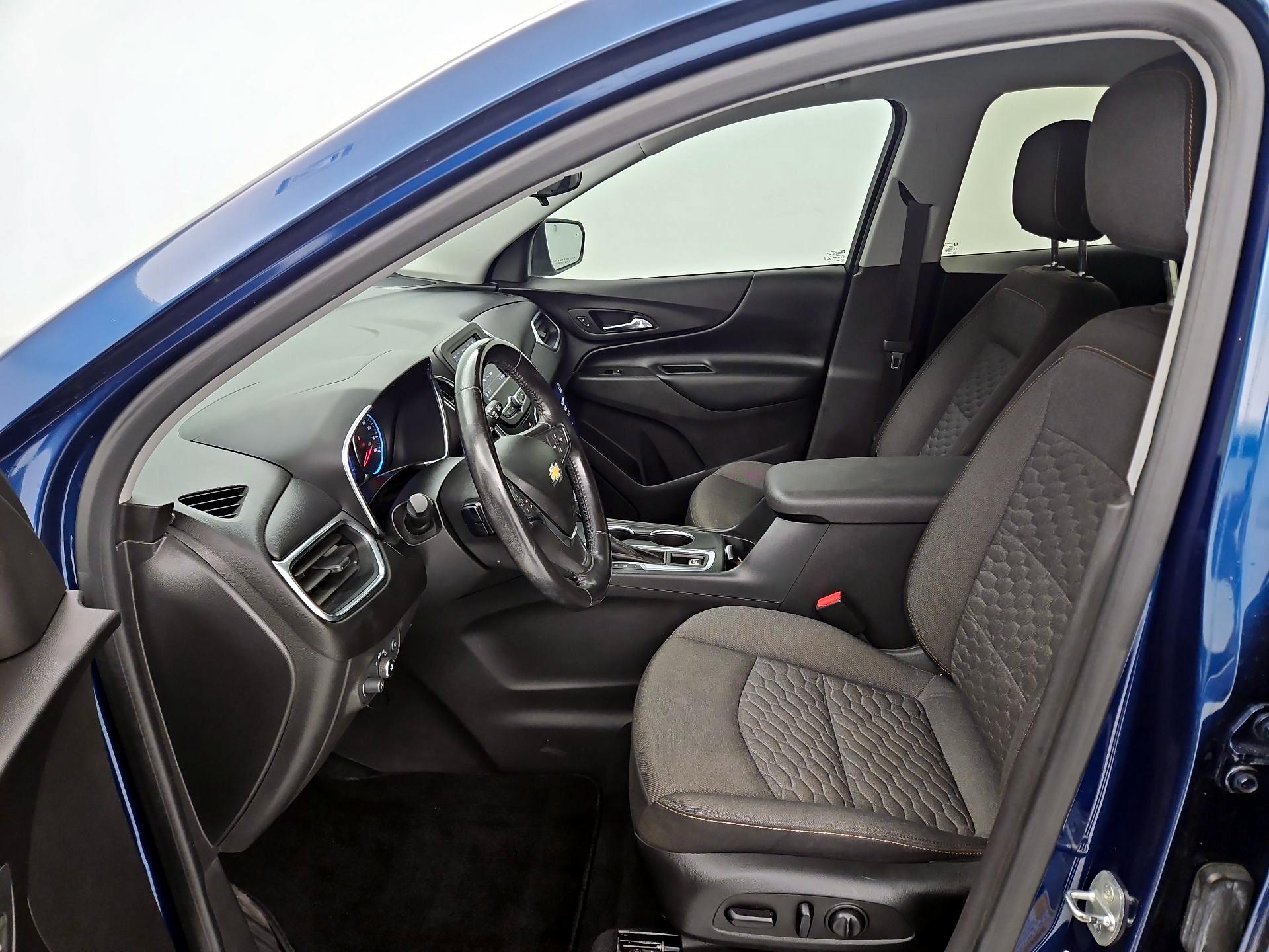 Thumbnail: 2020 Chevrolet Equinox - 11