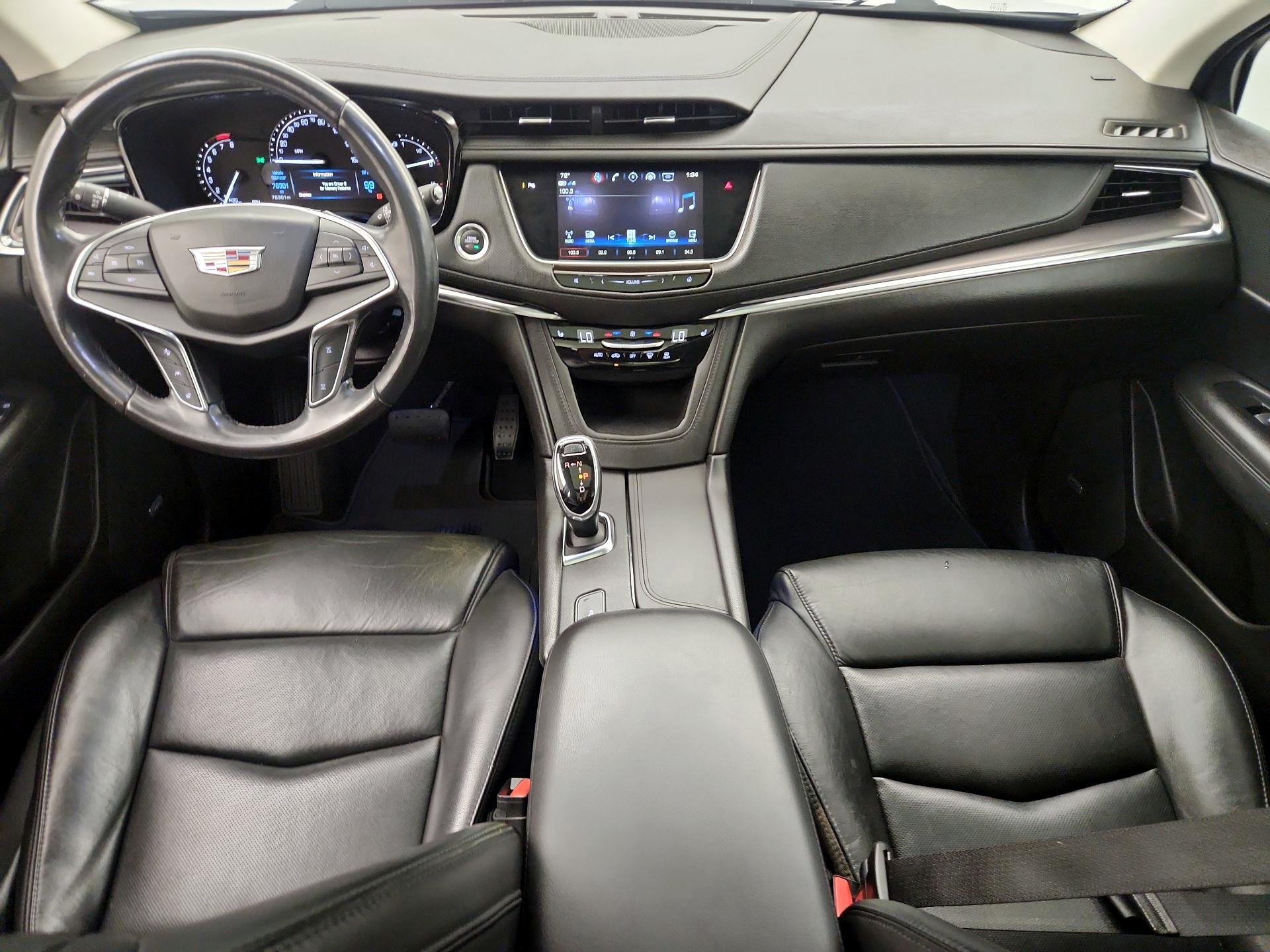 Thumbnail: 2018 Cadillac XT5 - 9