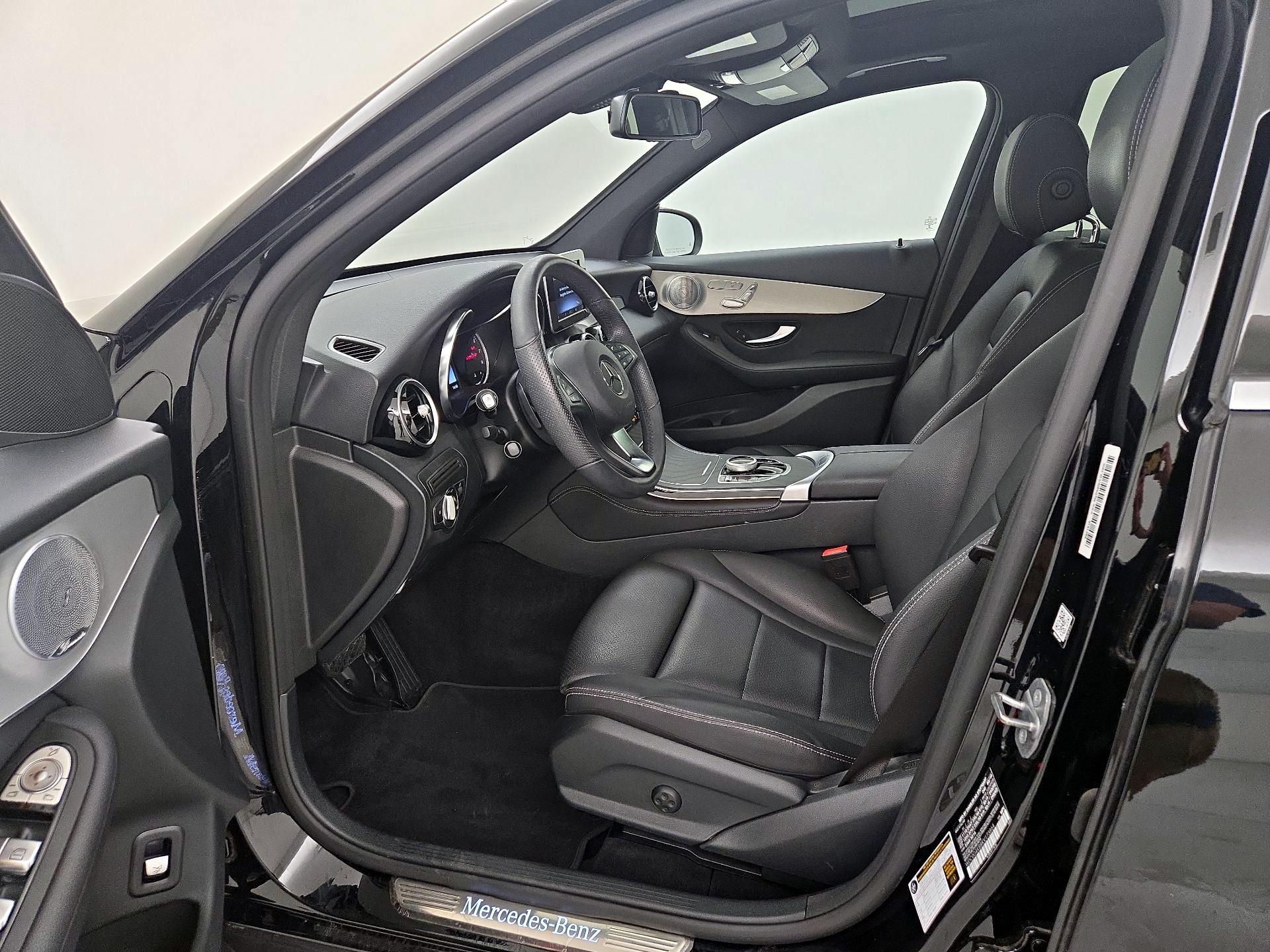 Thumbnail: 2019 Mercedes-Benz GLC - 11