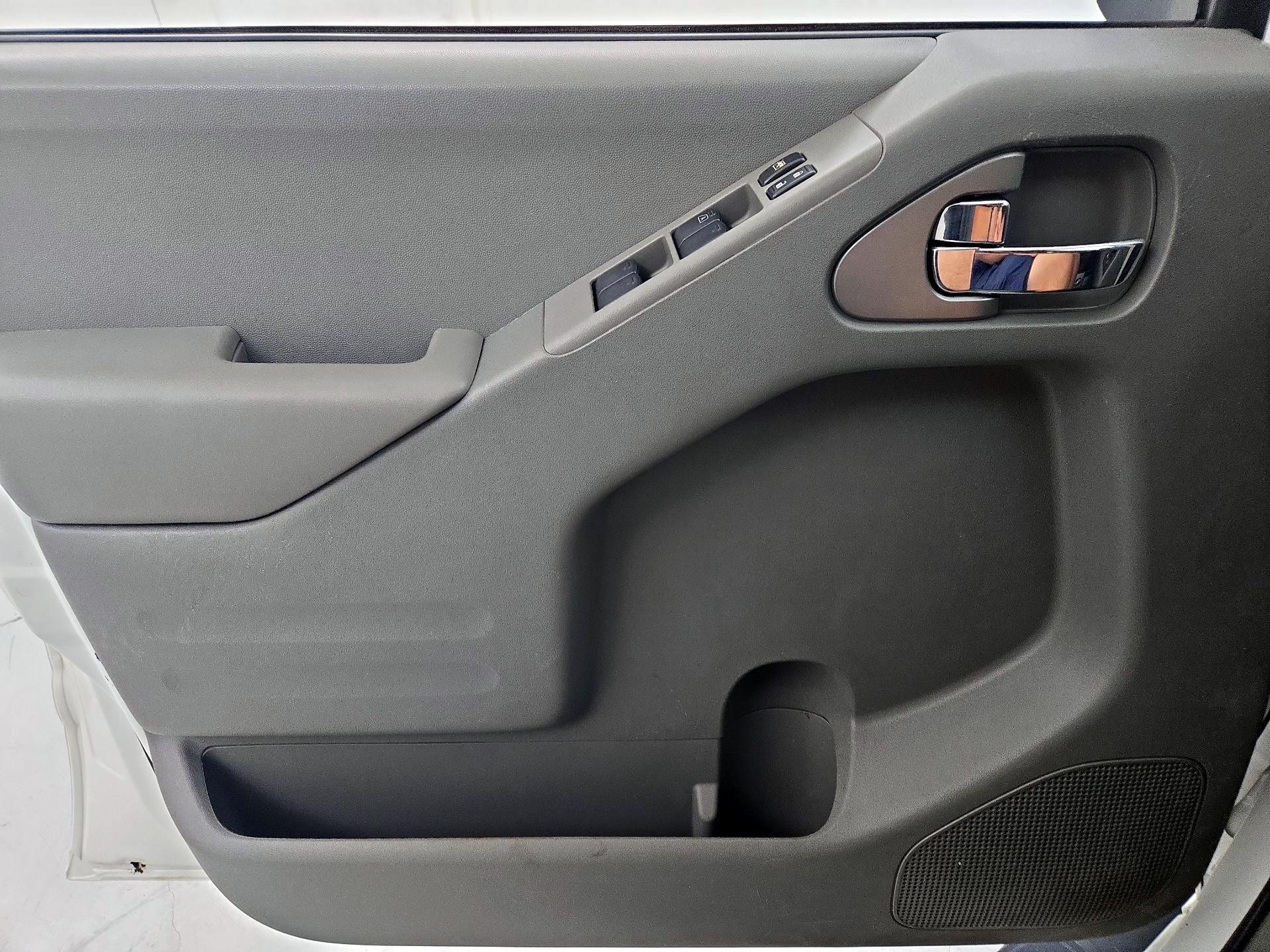 Thumbnail: 2020 Nissan Frontier - 12