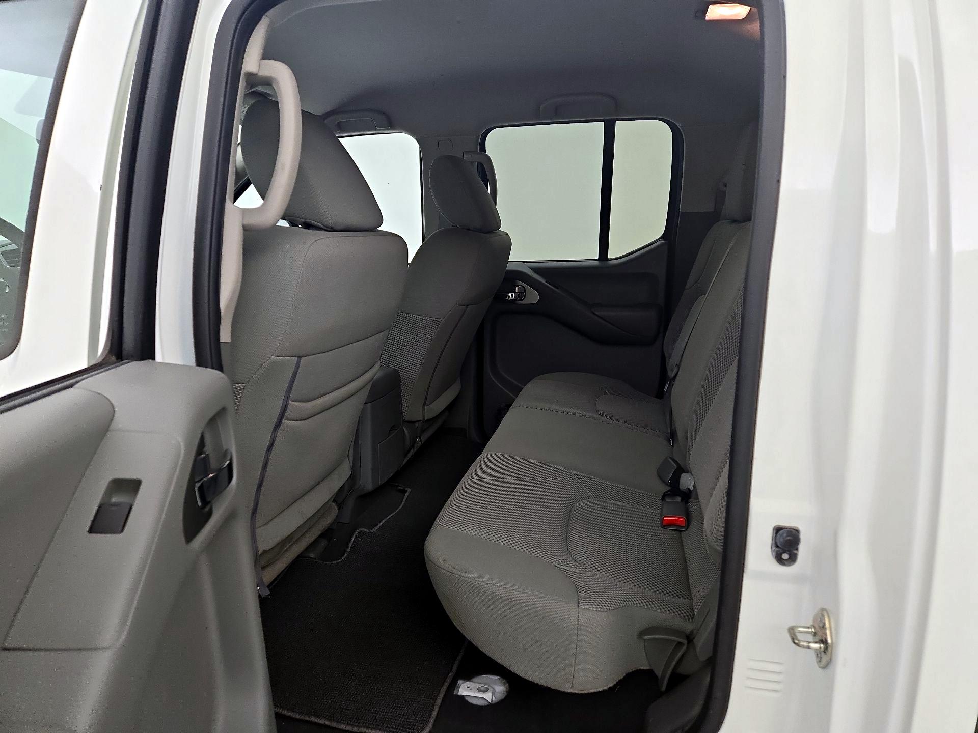 Thumbnail: 2020 Nissan Frontier - 19