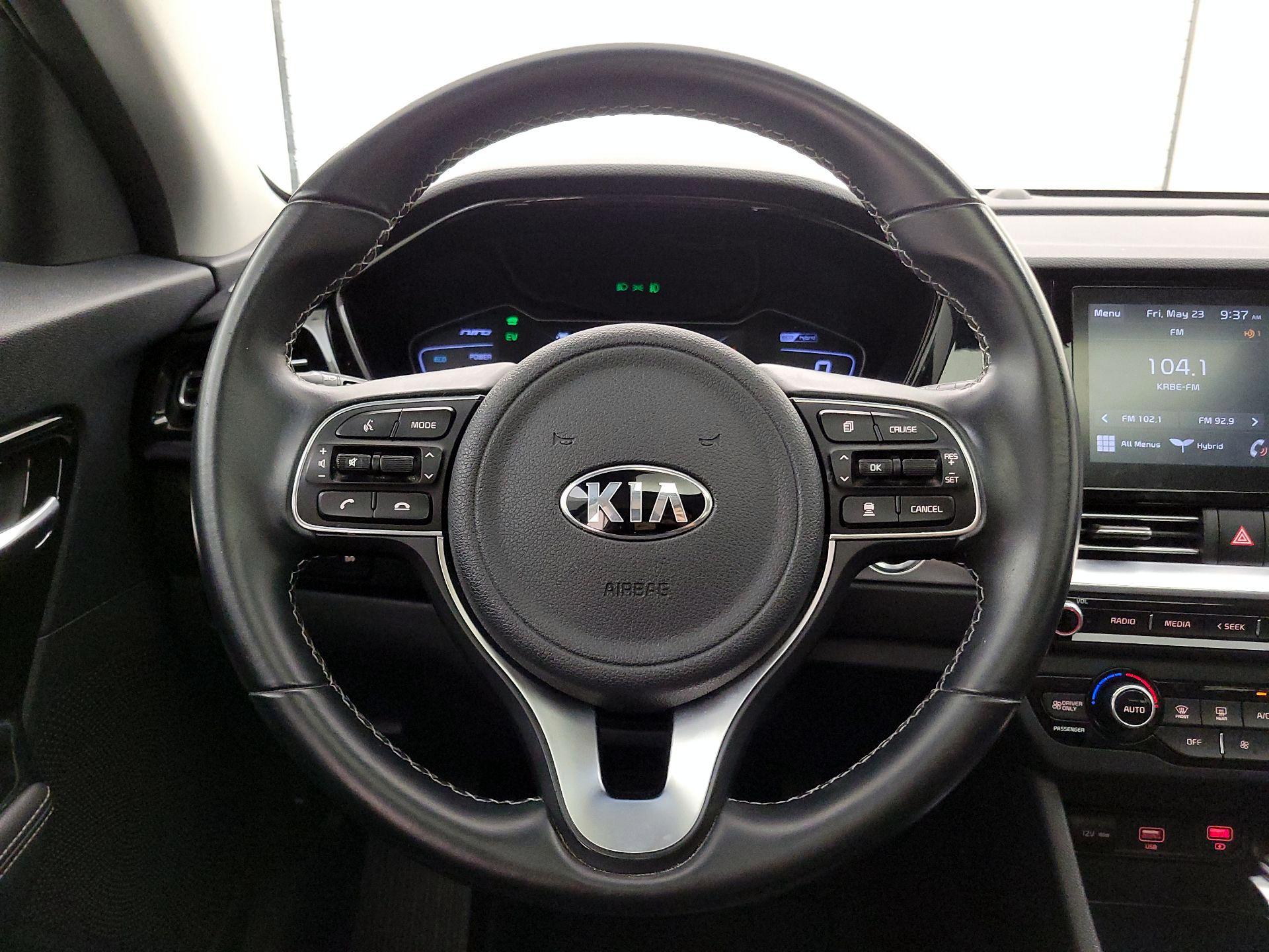 Thumbnail: 2021 Kia Niro - 10
