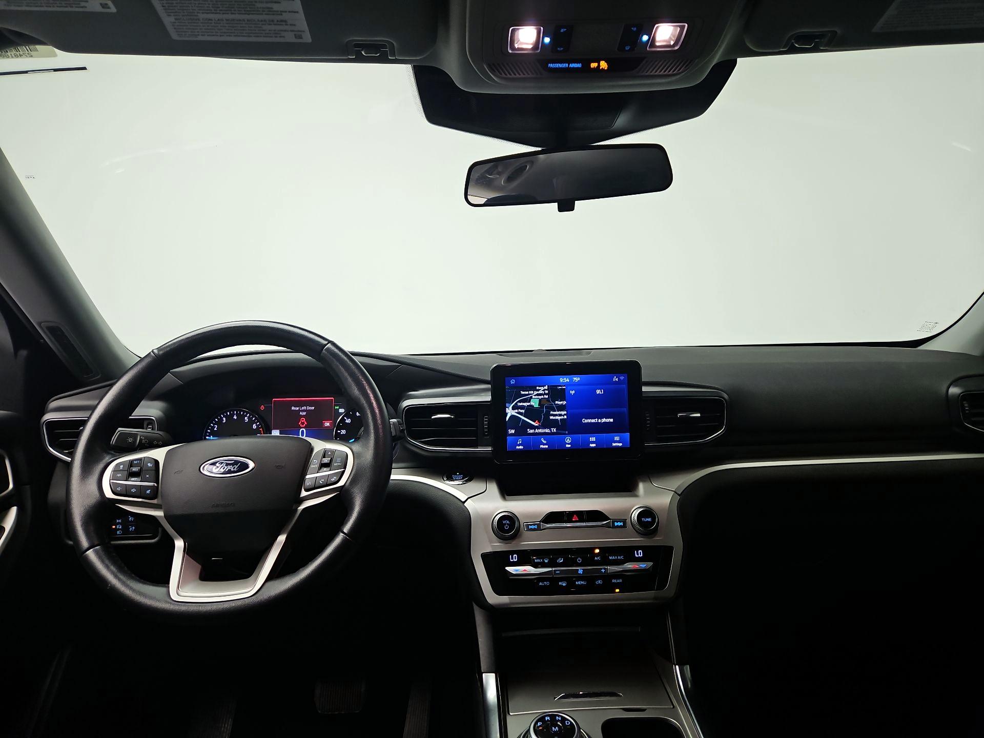 Thumbnail: 2020 Ford Explorer - 9