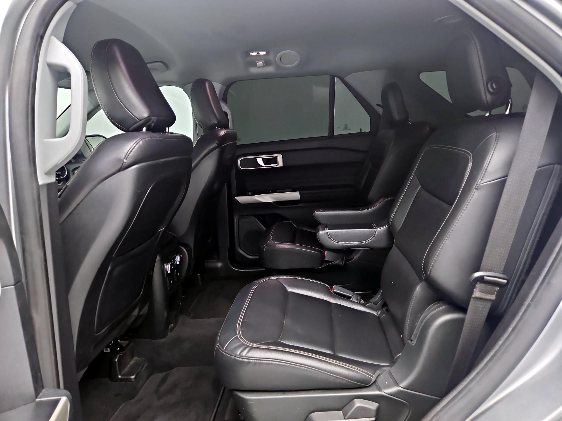 Thumbnail: 2020 Ford Explorer - 20