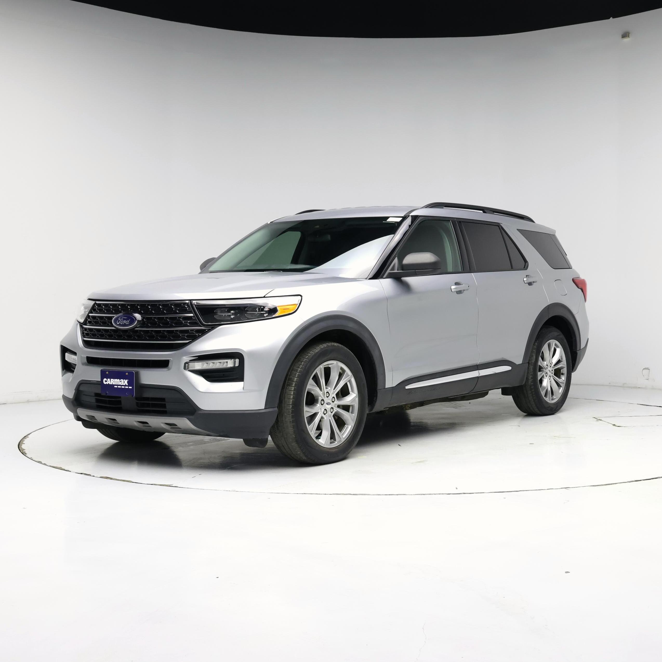 Thumbnail: 2020 Ford Explorer - 4