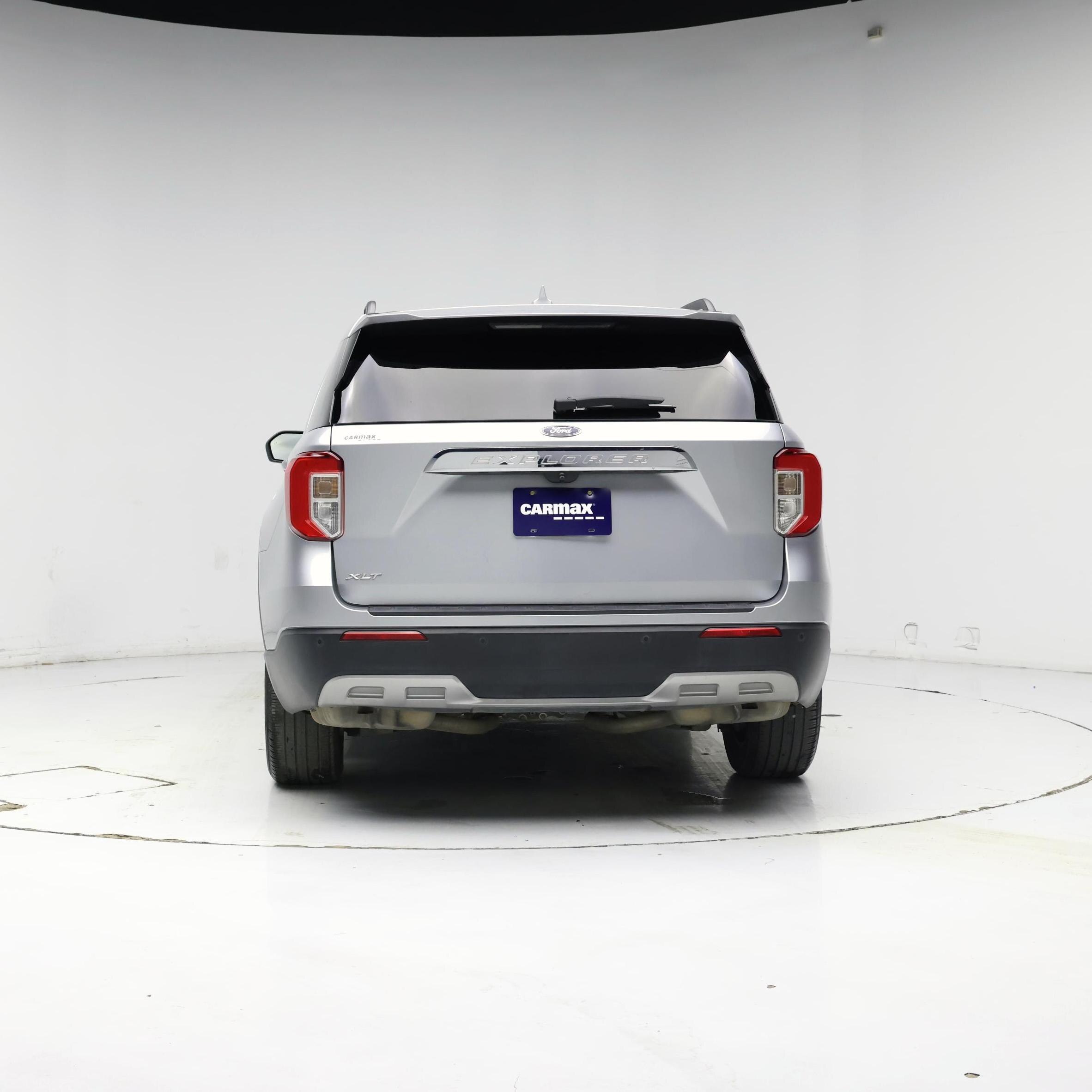 Thumbnail: 2020 Ford Explorer - 6