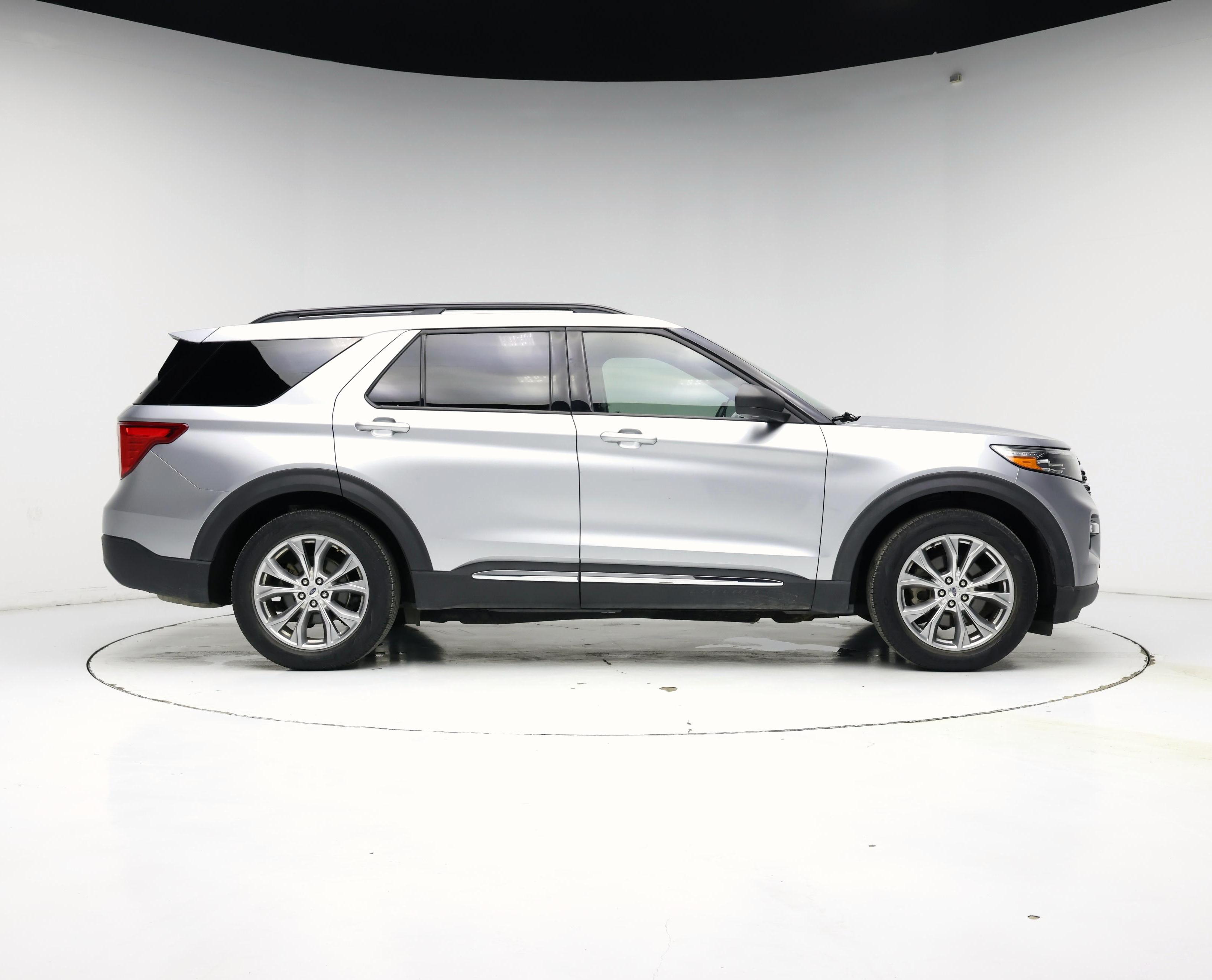 Thumbnail: 2020 Ford Explorer - 7