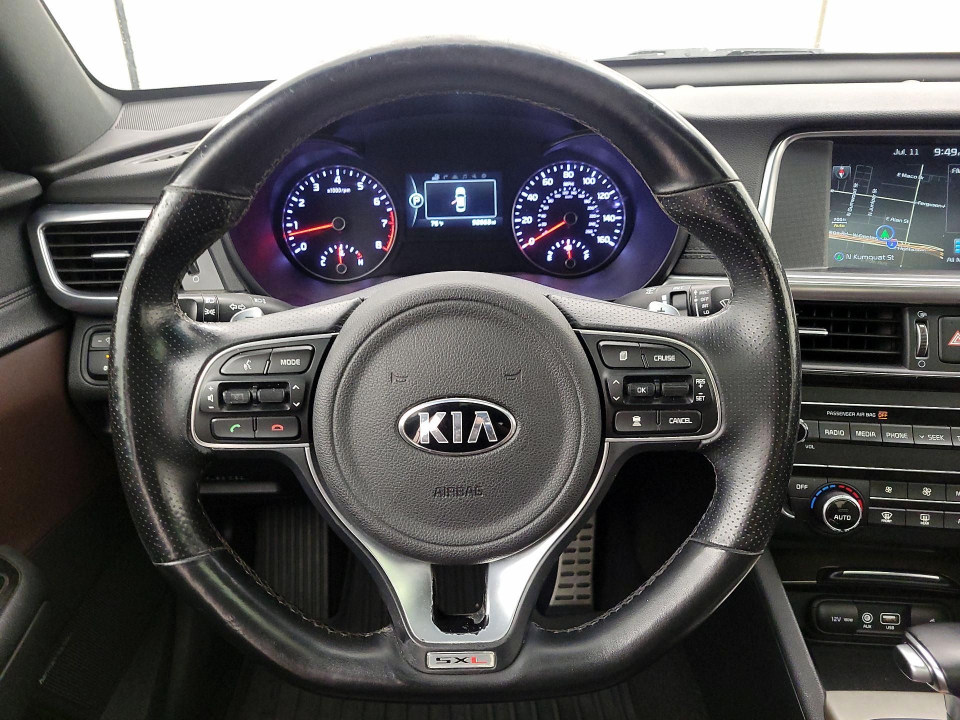 Thumbnail: 2016 Kia Optima - 10