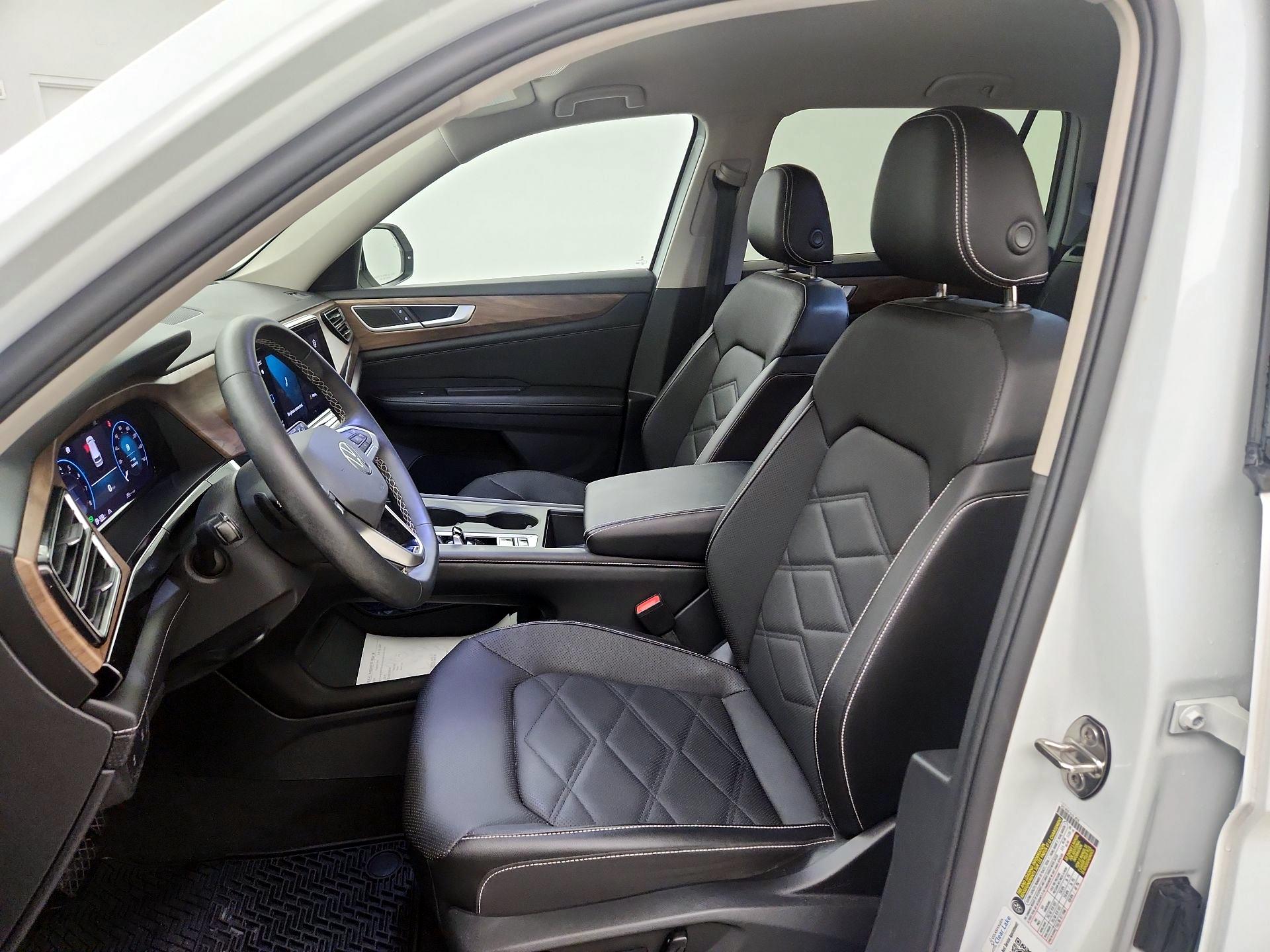 Thumbnail: 2024 Volkswagen Atlas - 11
