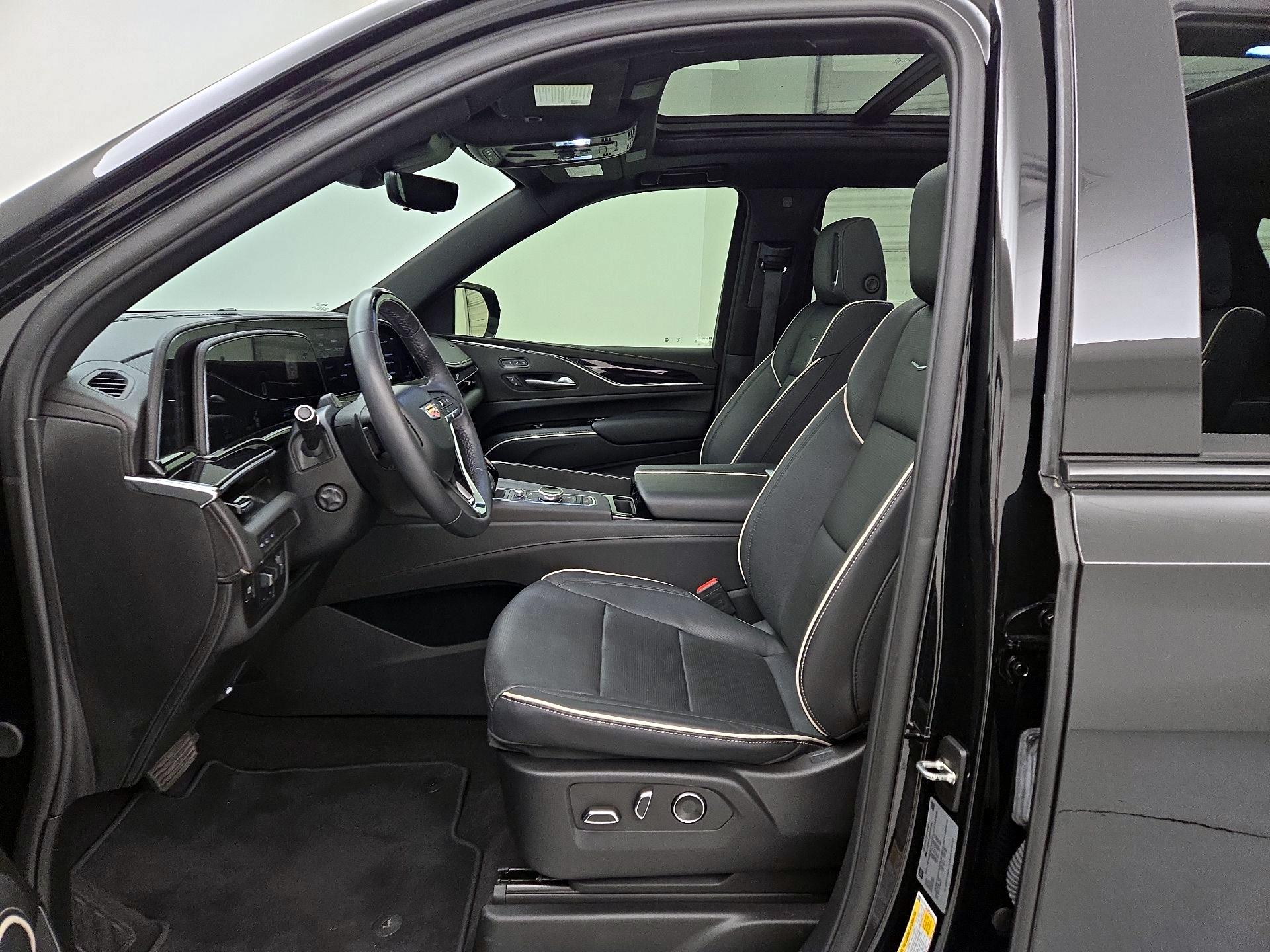 Thumbnail: 2024 Cadillac Escalade - 11