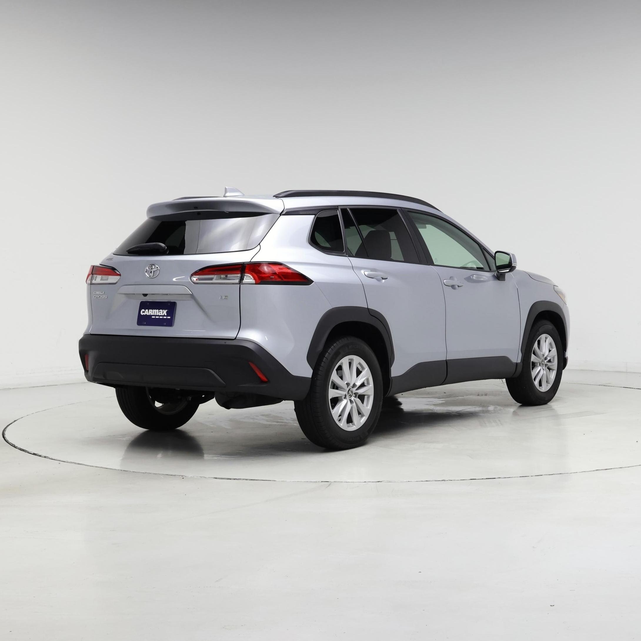 Thumbnail: 2023 Toyota Corolla Cross - 8