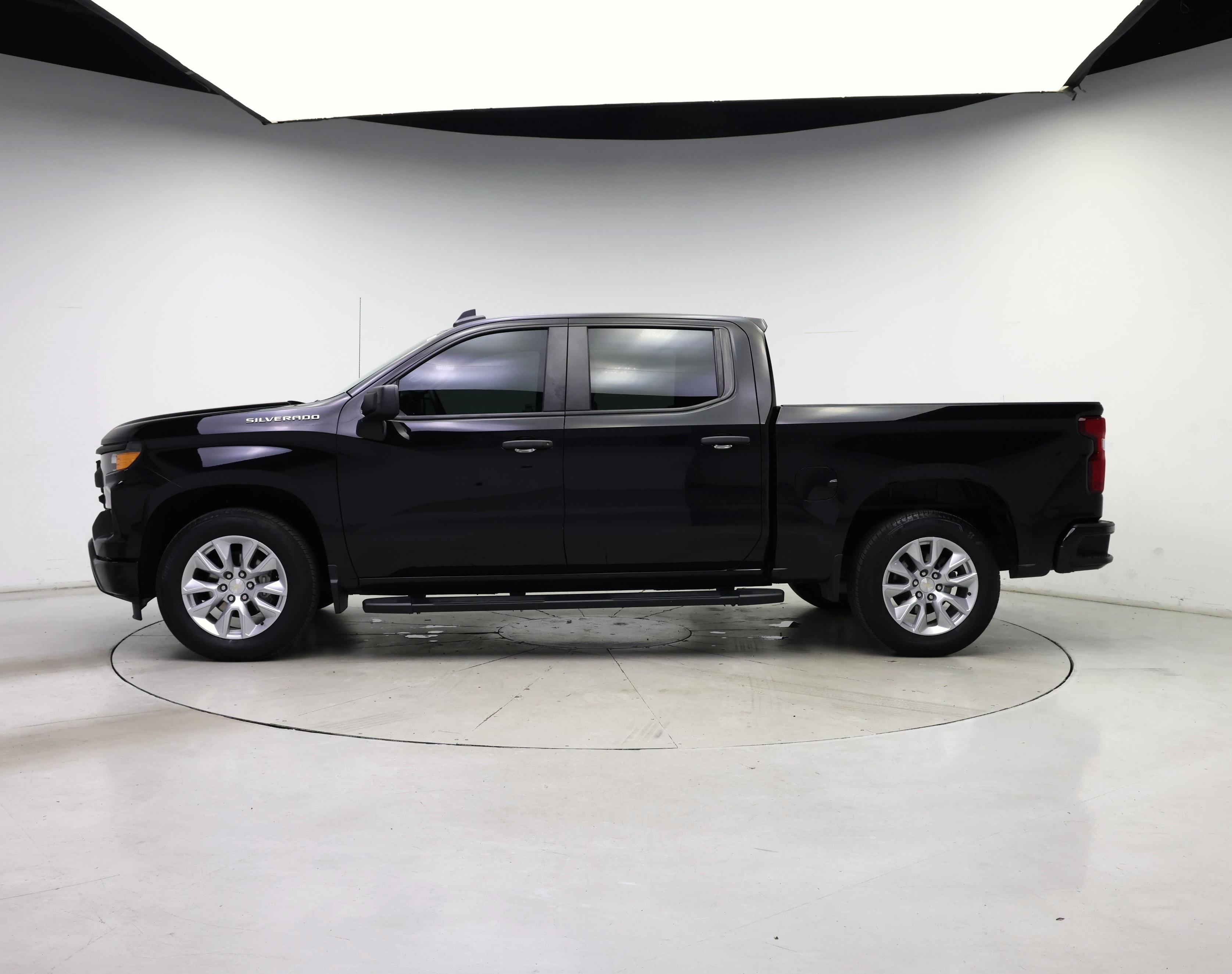 Thumbnail: 2023 Chevrolet Silverado 1500 - 3