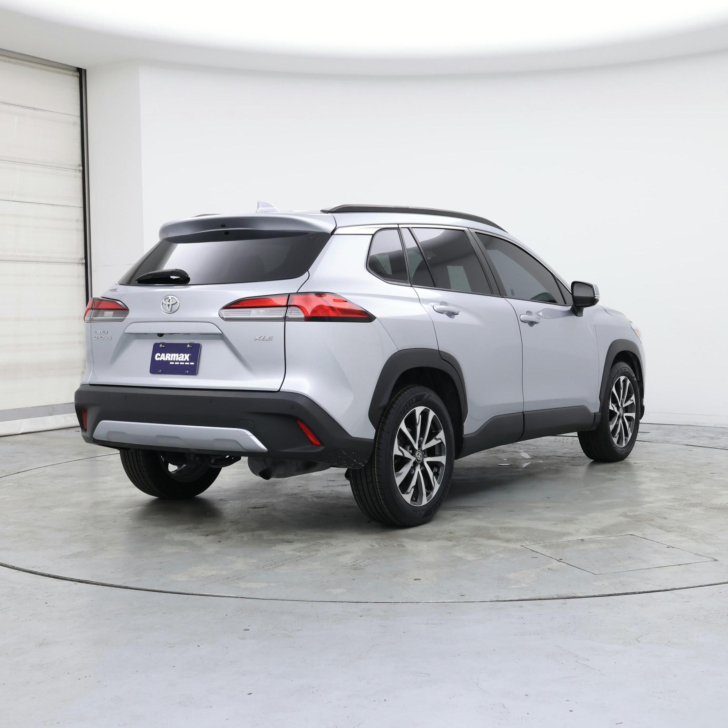 Thumbnail: 2023 Toyota Corolla Cross - 8