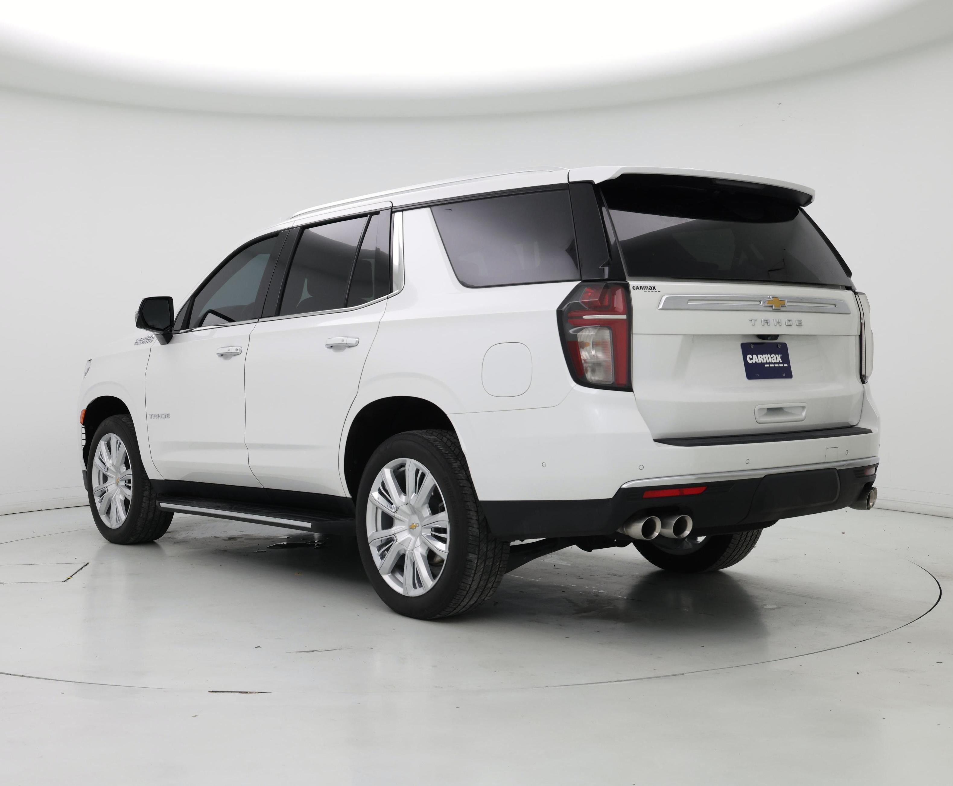 Thumbnail: 2023 Chevrolet Tahoe - 2