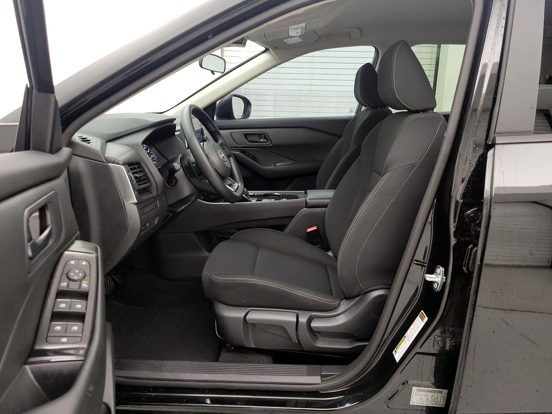 Thumbnail: 2024 Nissan Rogue - 11