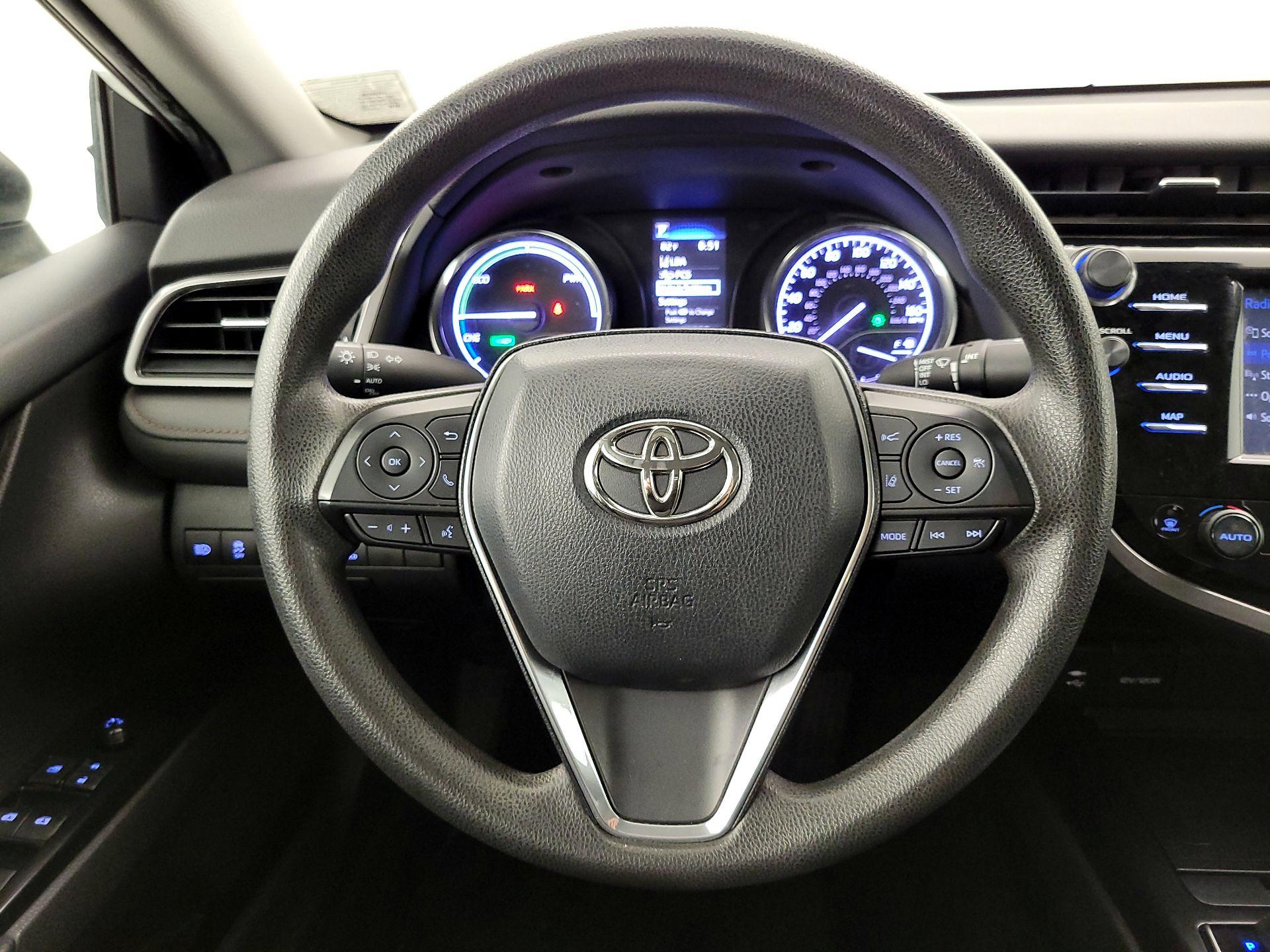 Thumbnail: 2019 Toyota Camry - 10