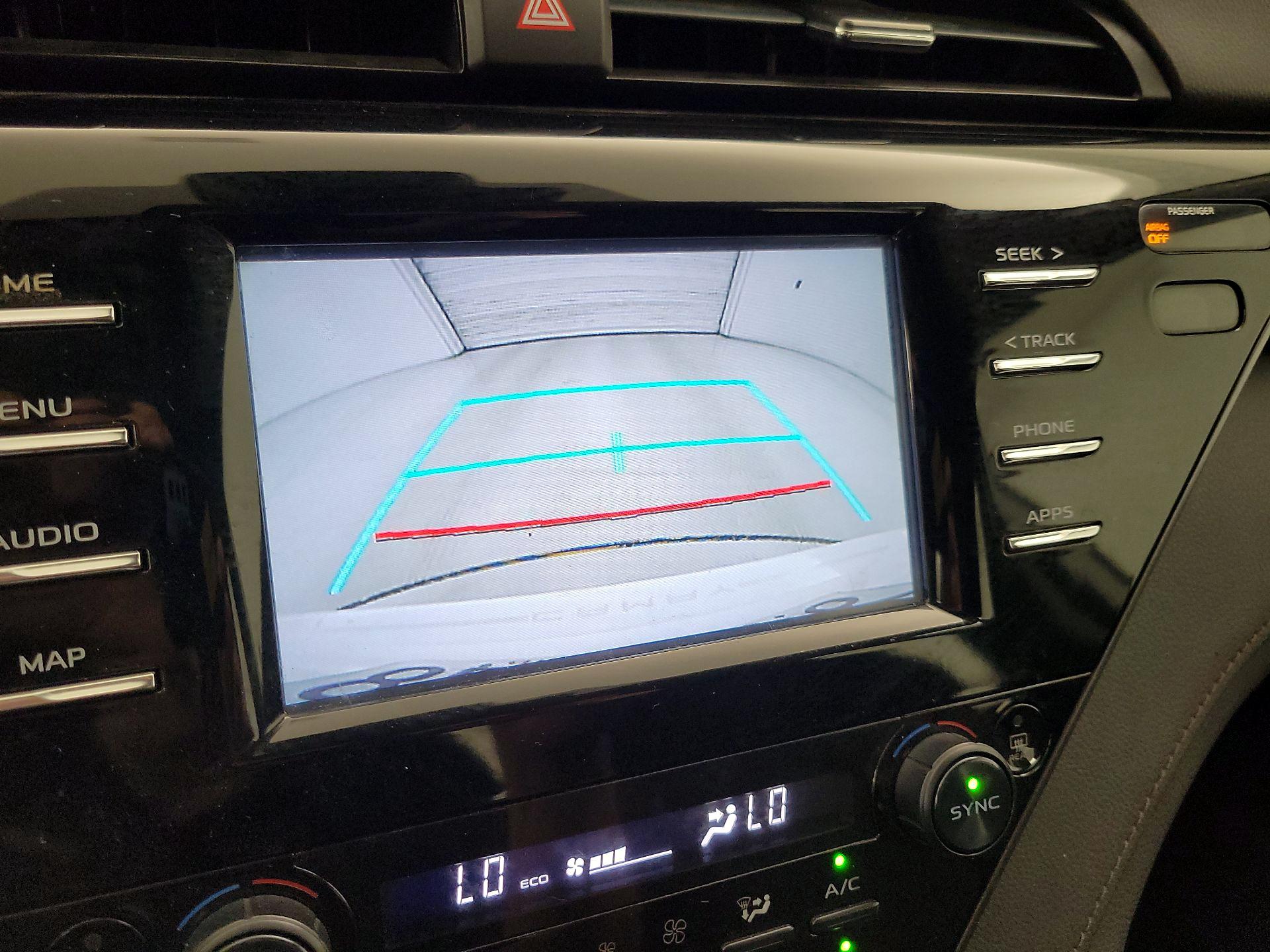 Thumbnail: 2019 Toyota Camry - 14
