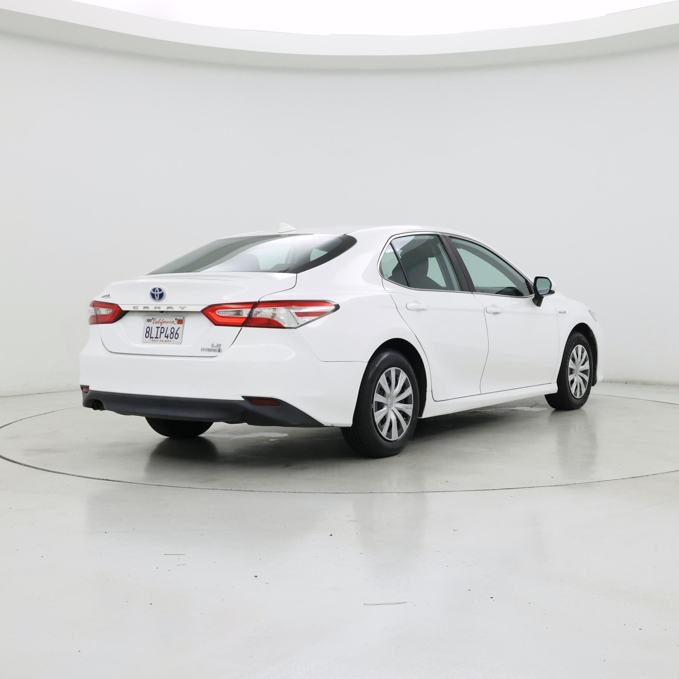 Thumbnail: 2019 Toyota Camry - 8