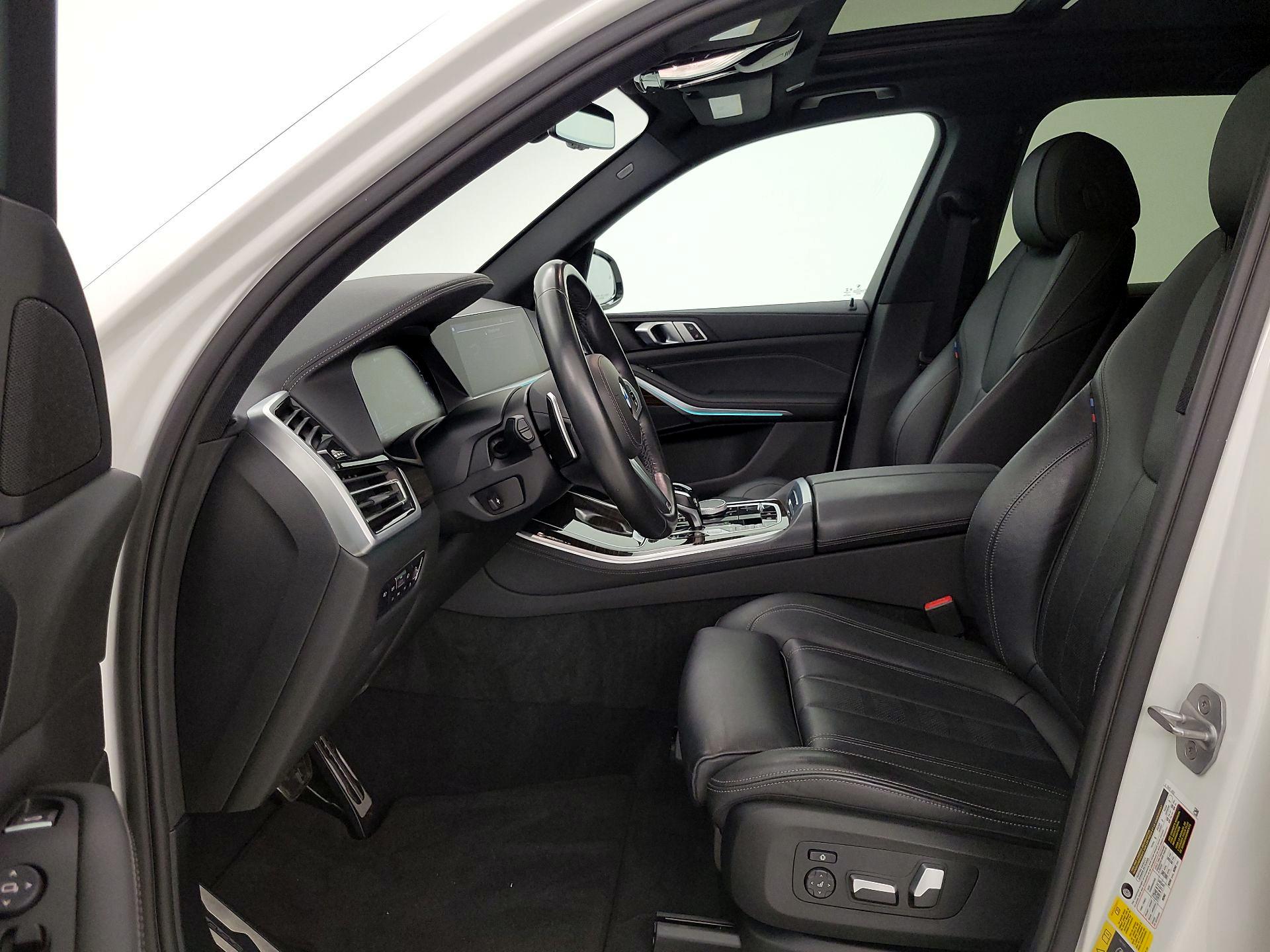 Thumbnail: 2021 BMW X5 - 11