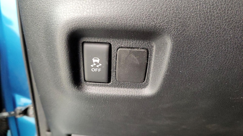 2015 Nissan Versa Note SV 13