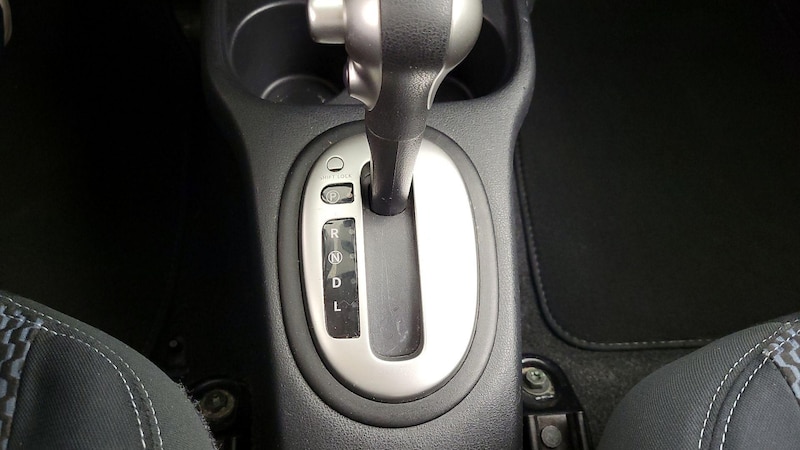 2015 Nissan Versa Note SV 16