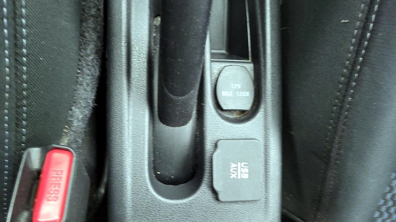 2015 Nissan Versa Note SV 17
