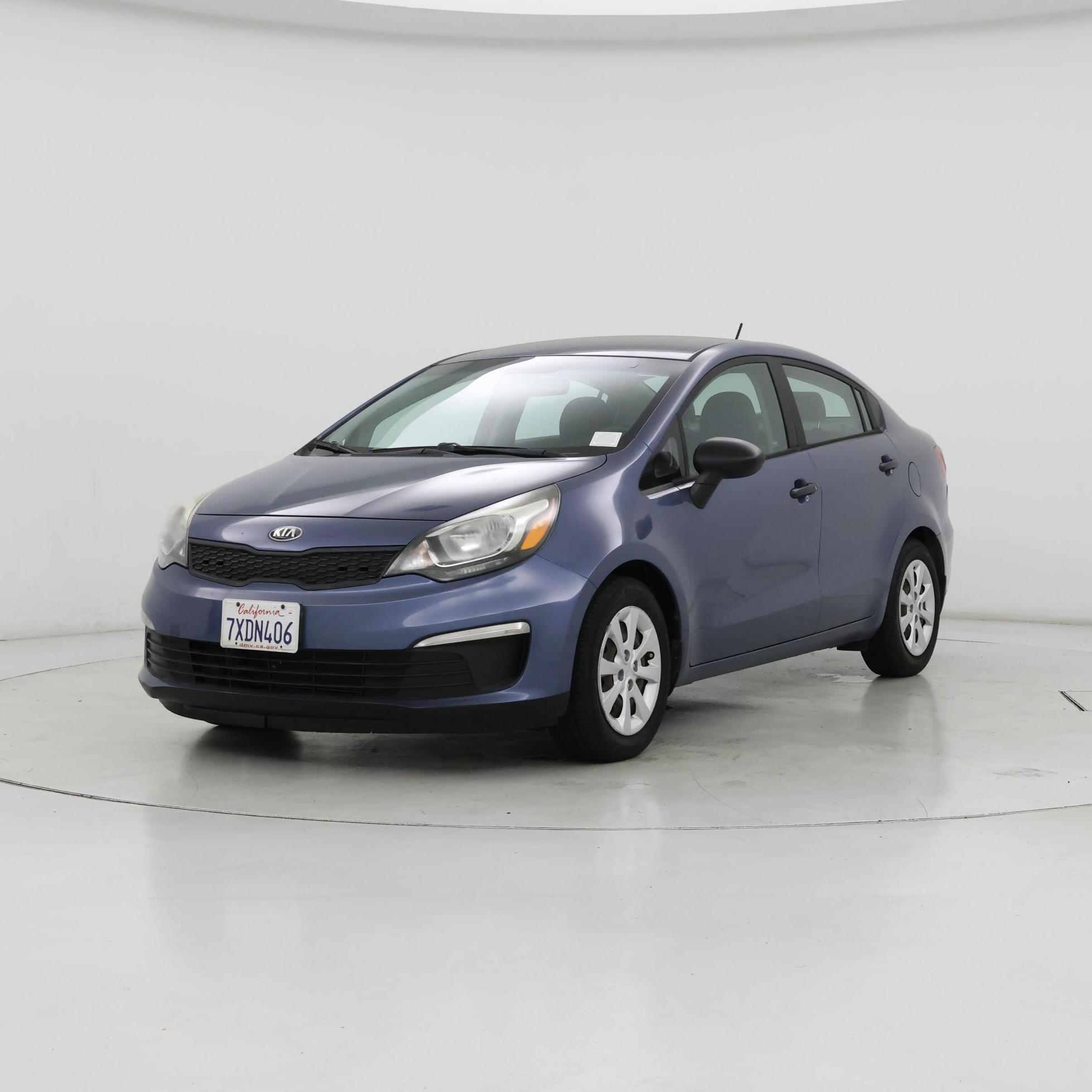 Thumbnail: 2016 Kia Rio - 4