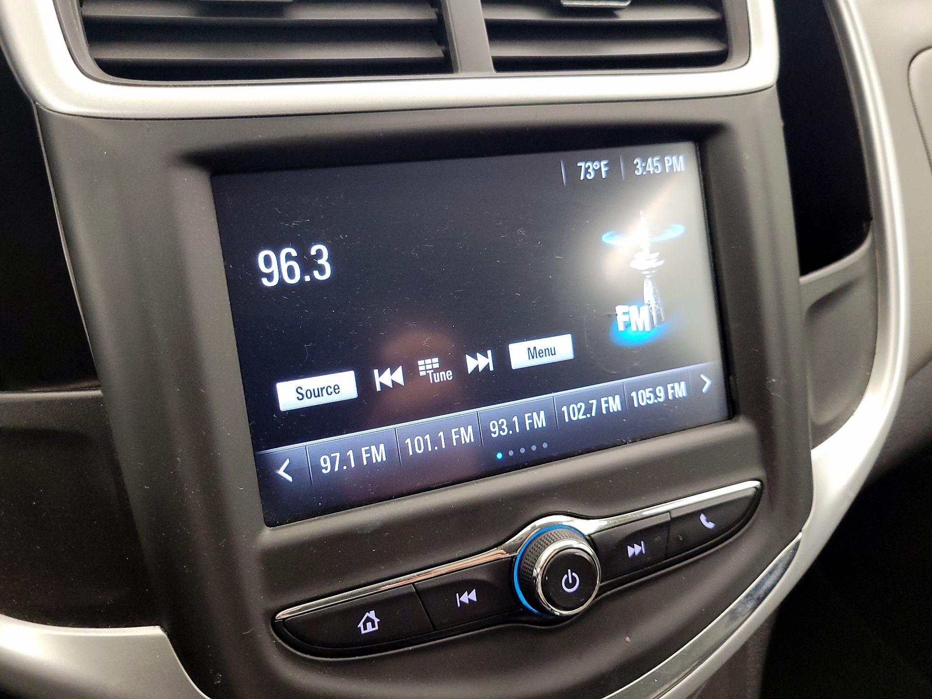 Thumbnail: 2017 Chevrolet Sonic - 15