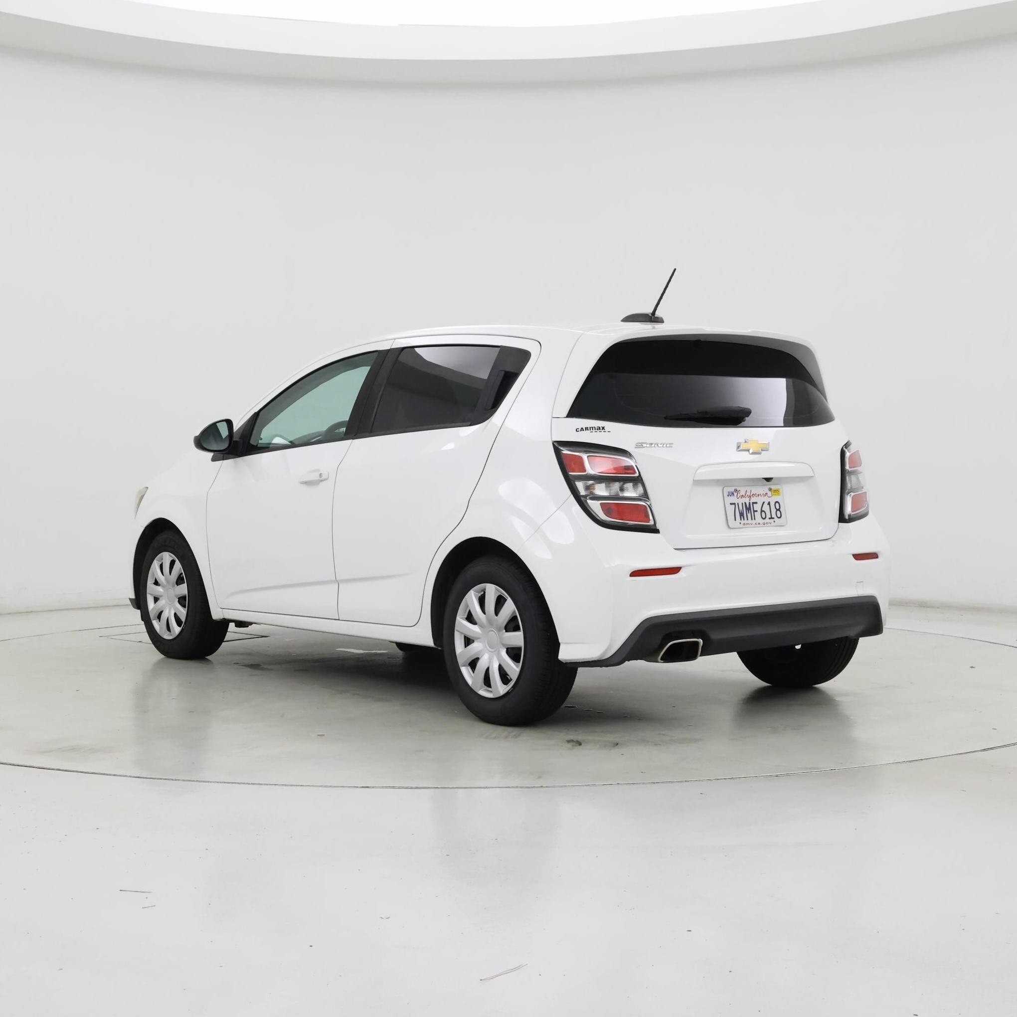 Thumbnail: 2017 Chevrolet Sonic - 2