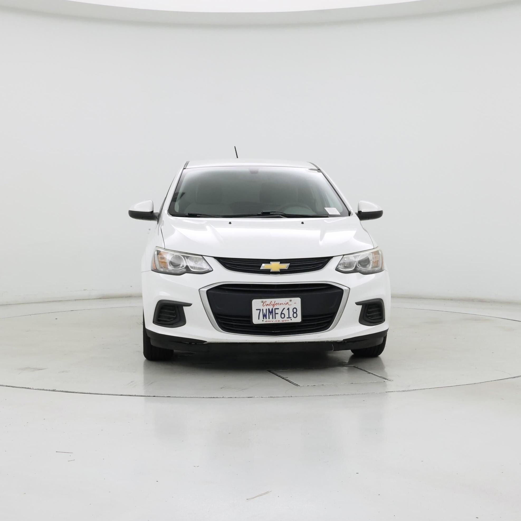 Thumbnail: 2017 Chevrolet Sonic - 5